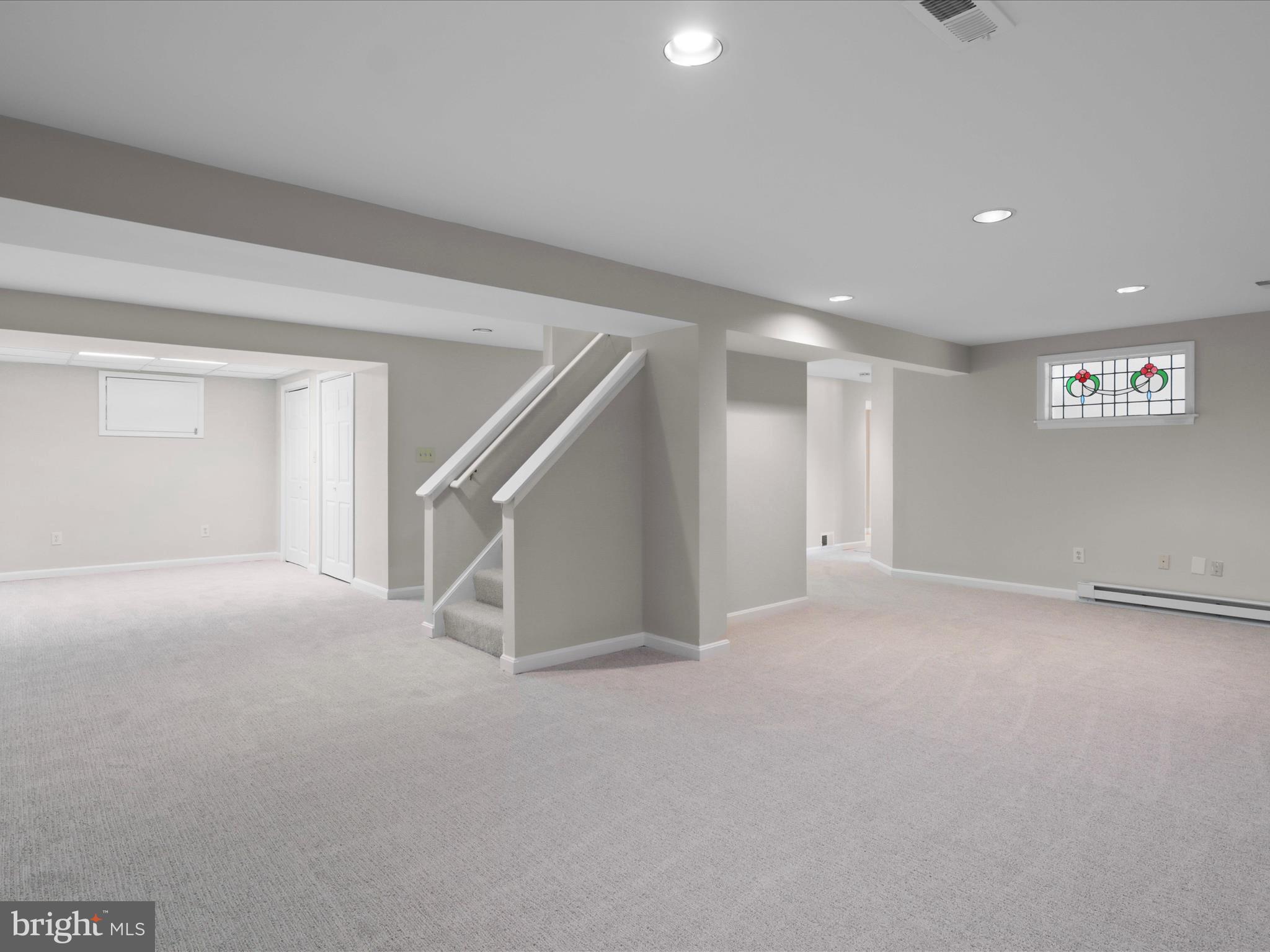 CHAPEL SQUARE - Residential