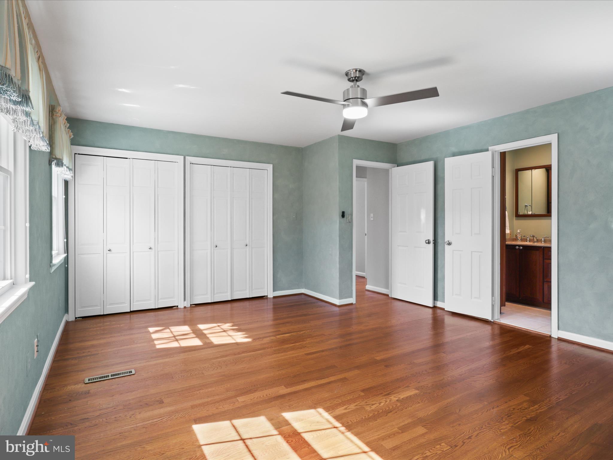 CHAPEL SQUARE - Residential