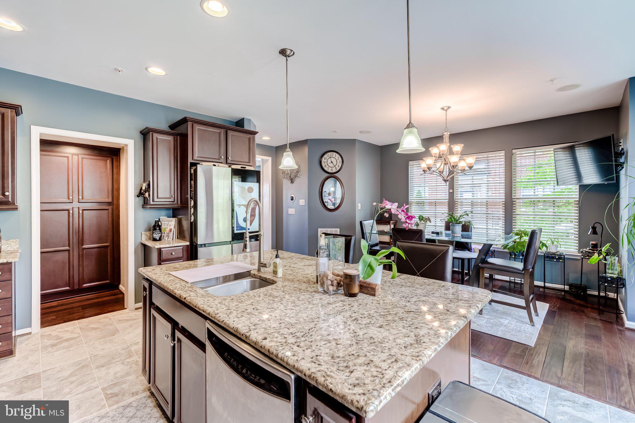 POTOMAC OVERLOOK AT NATIONAL HARBOR - Residential