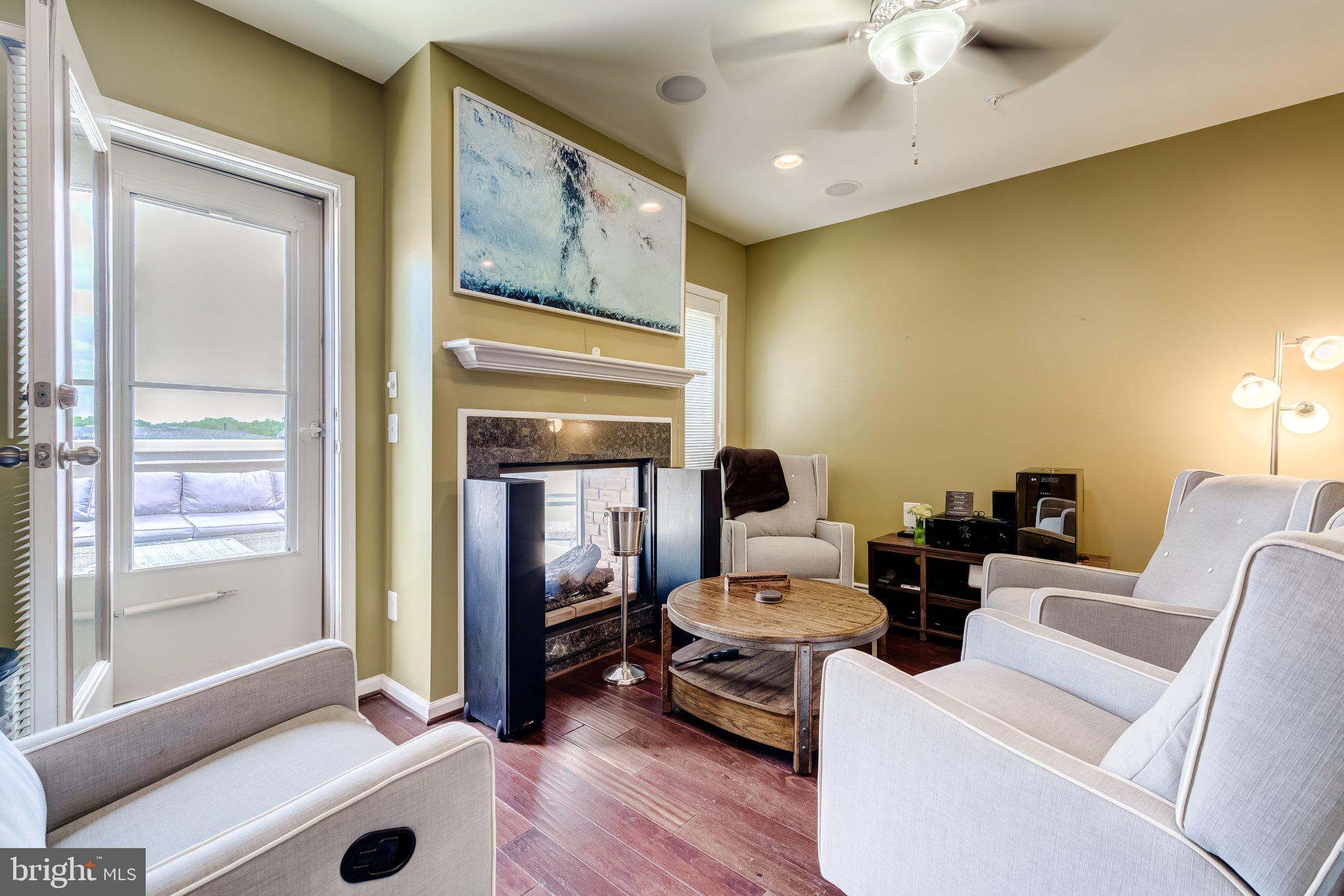 POTOMAC OVERLOOK AT NATIONAL HARBOR - Residential