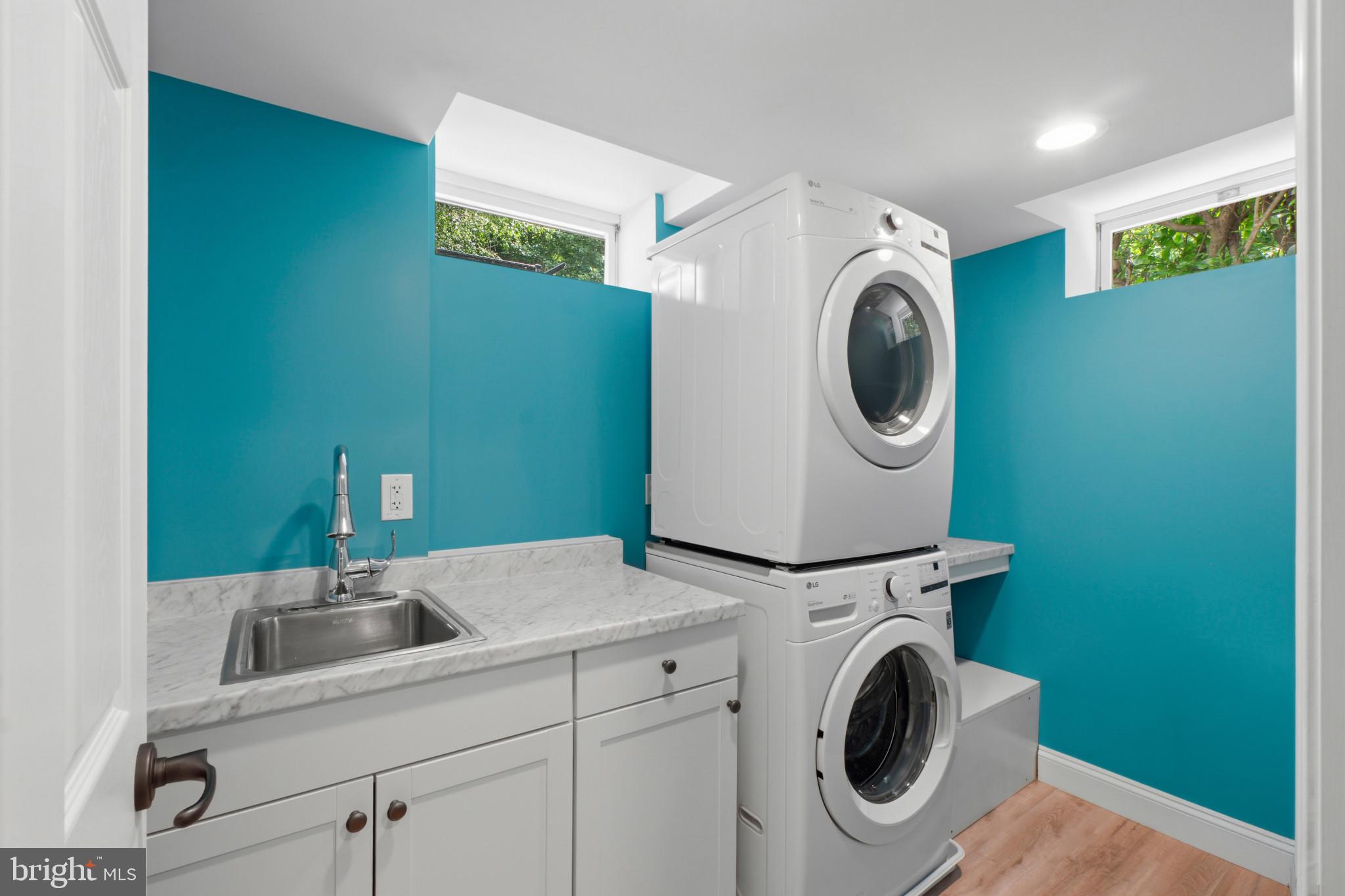 BROOKVIEW FARMS - Residential