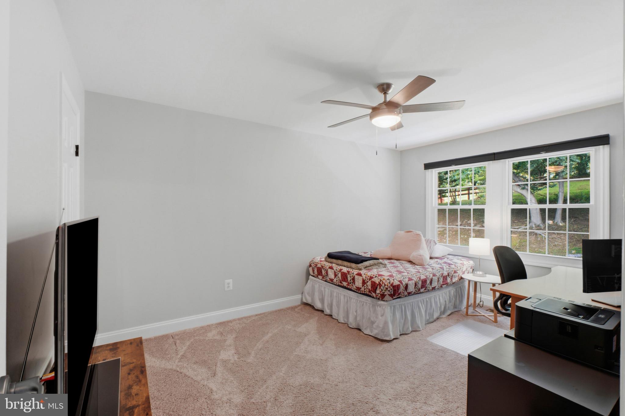 BROOKVIEW FARMS - Residential