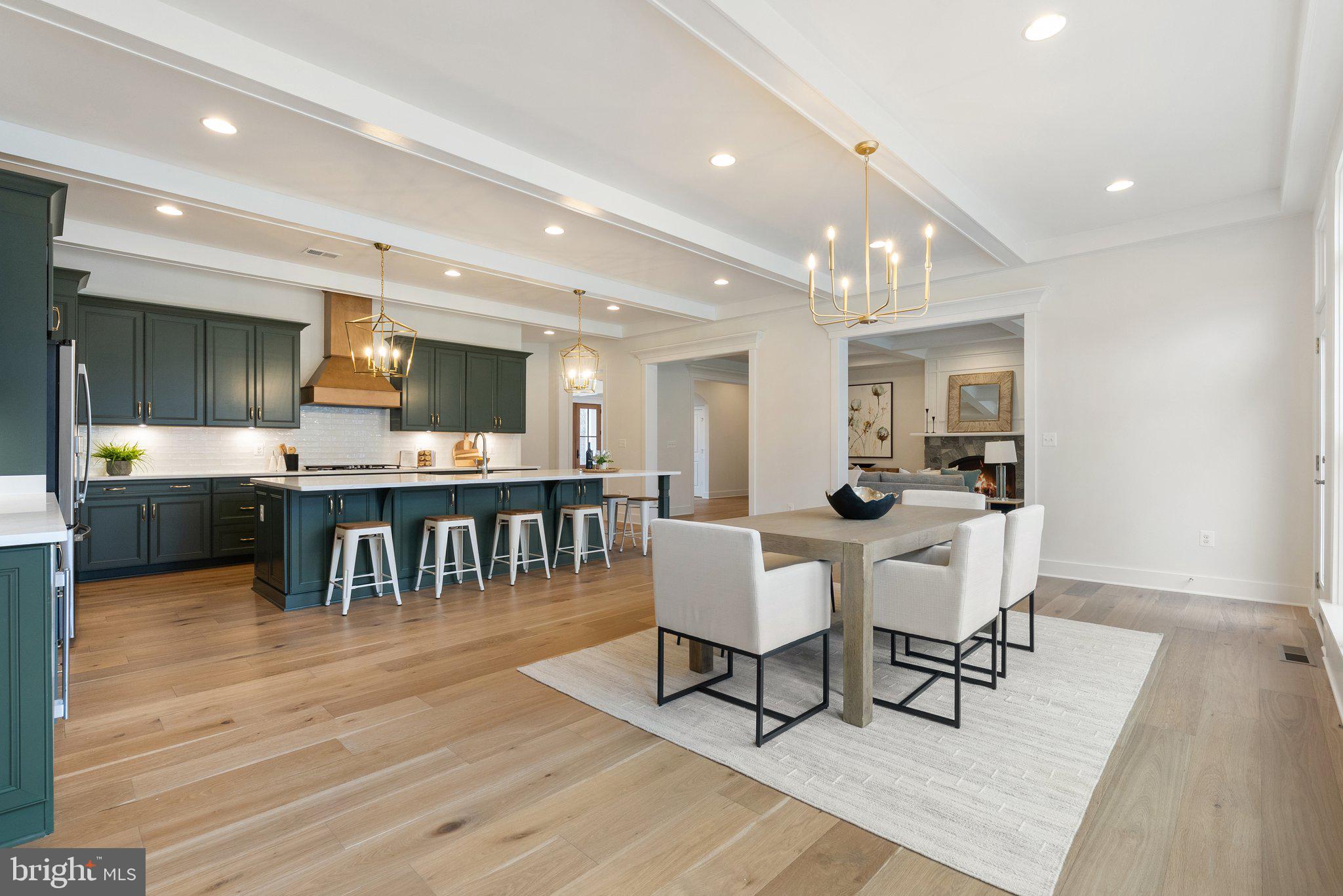 HIGHLANDS - Residential