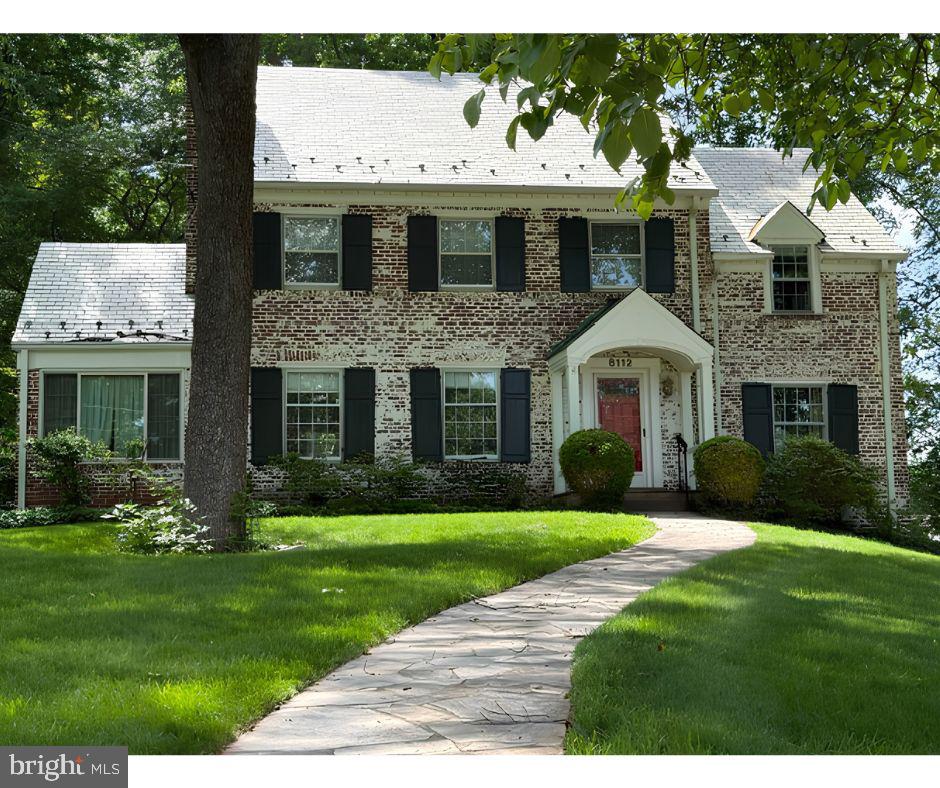 BRADLEY WOODS - Residential