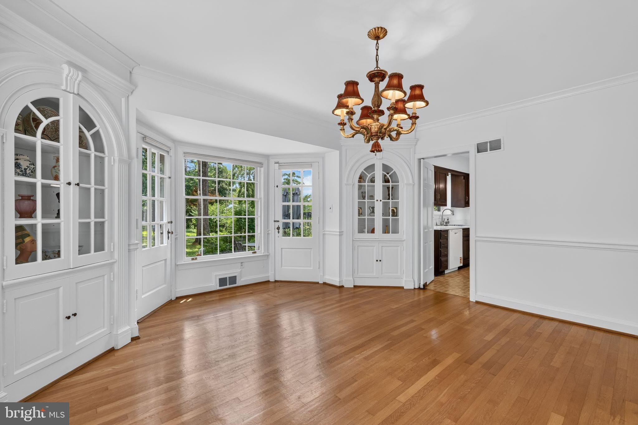 BRADLEY WOODS - Residential