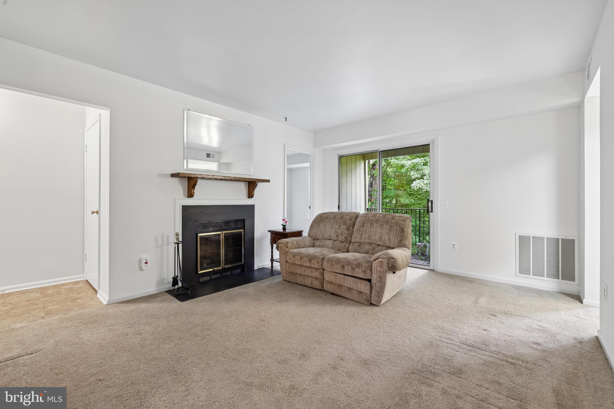 LAKEVIEW - Residential