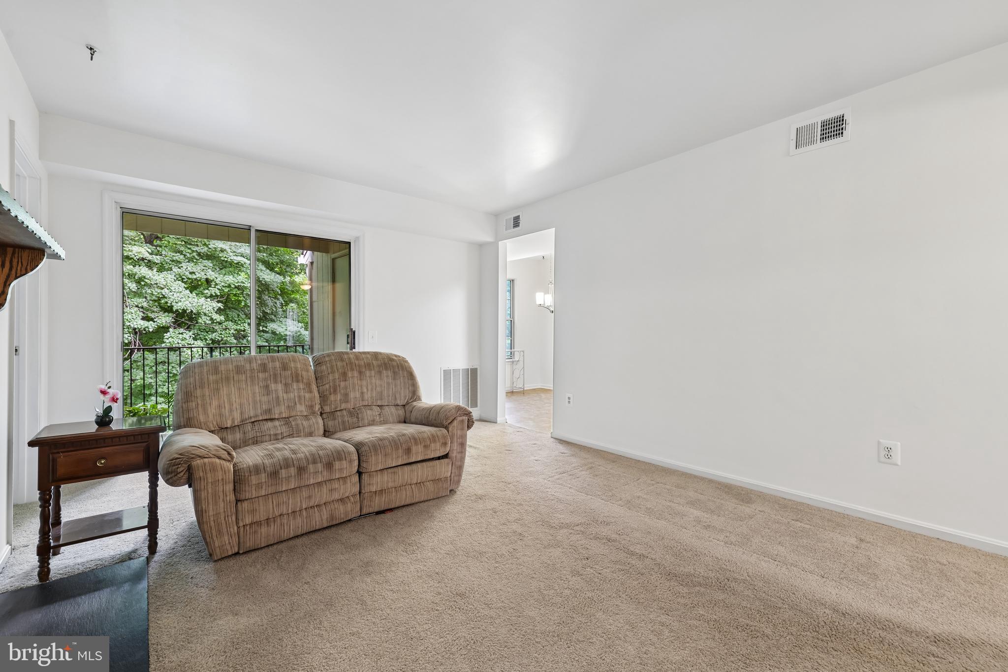LAKEVIEW - Residential