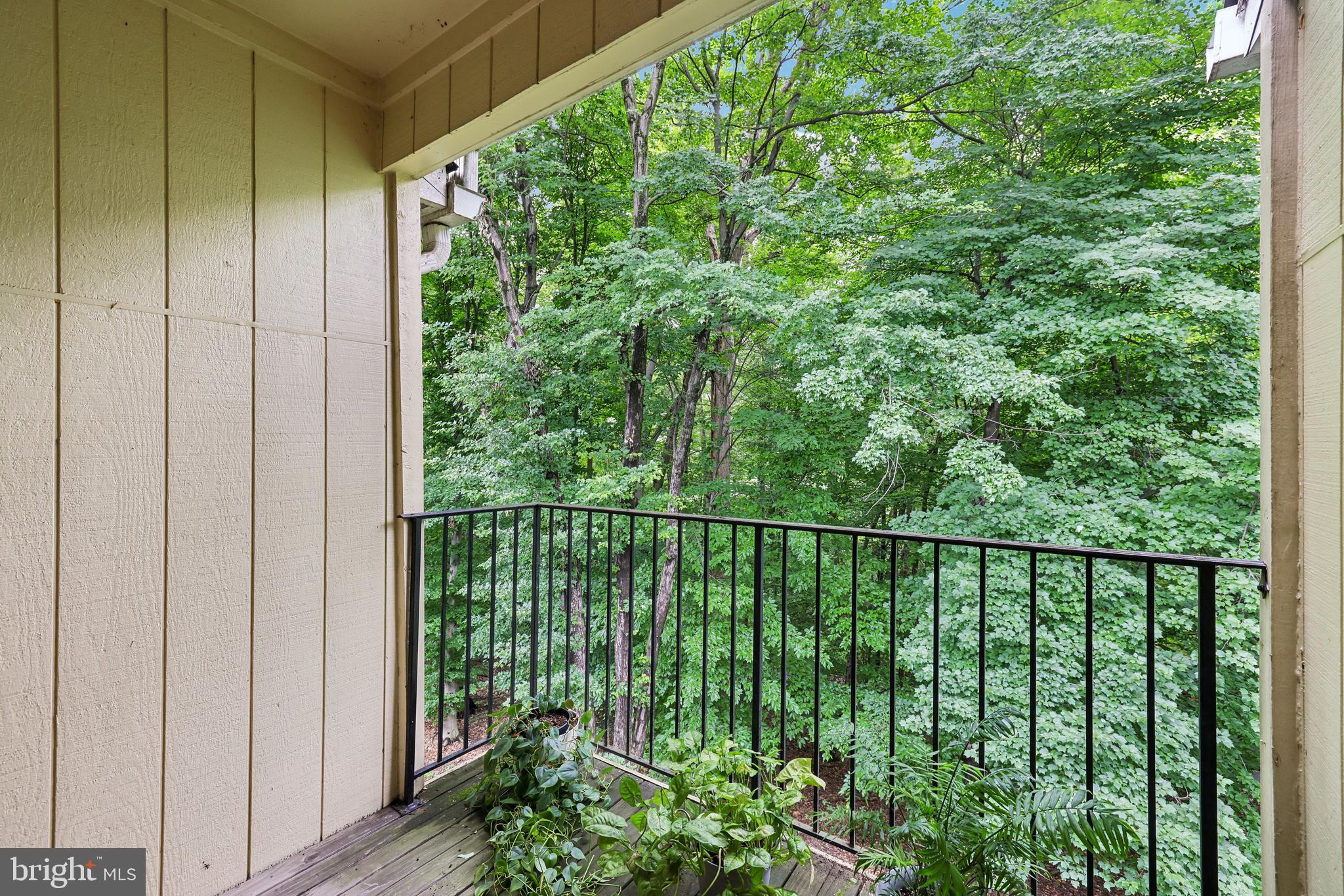LAKEVIEW - Residential