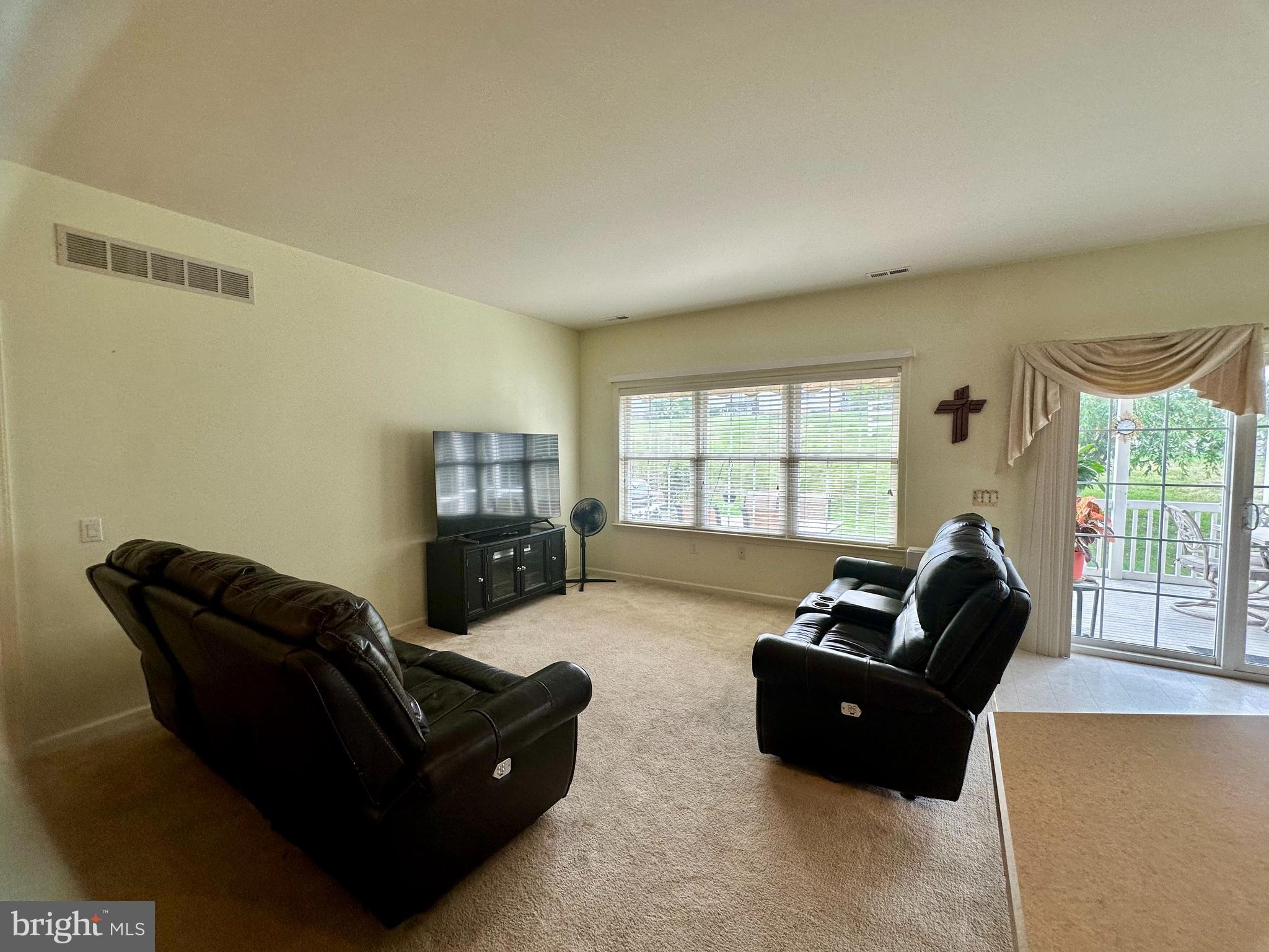 WILD CHERRY KNOLL - Residential