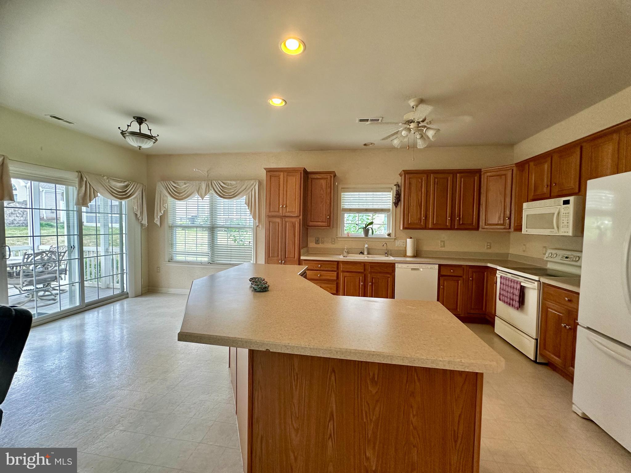 WILD CHERRY KNOLL - Residential