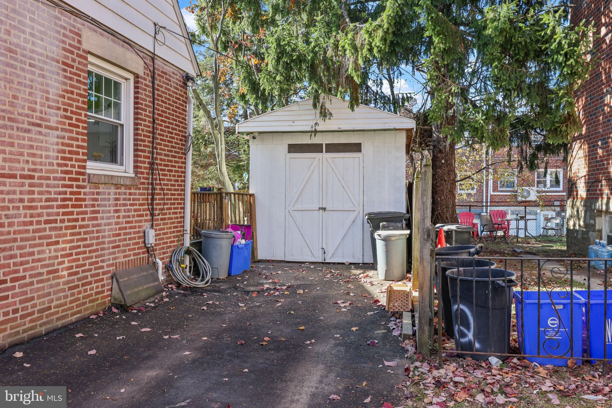 HOLMESBURG - Residential