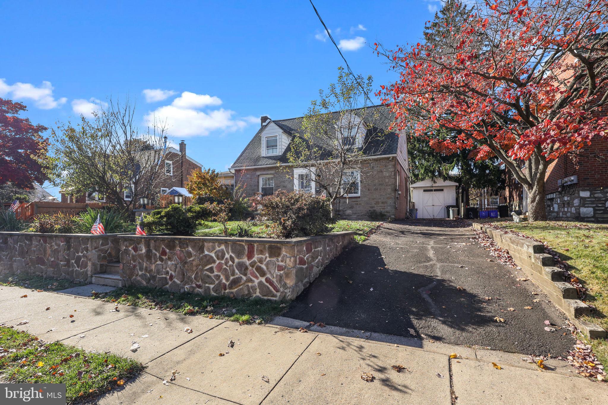 HOLMESBURG - Residential