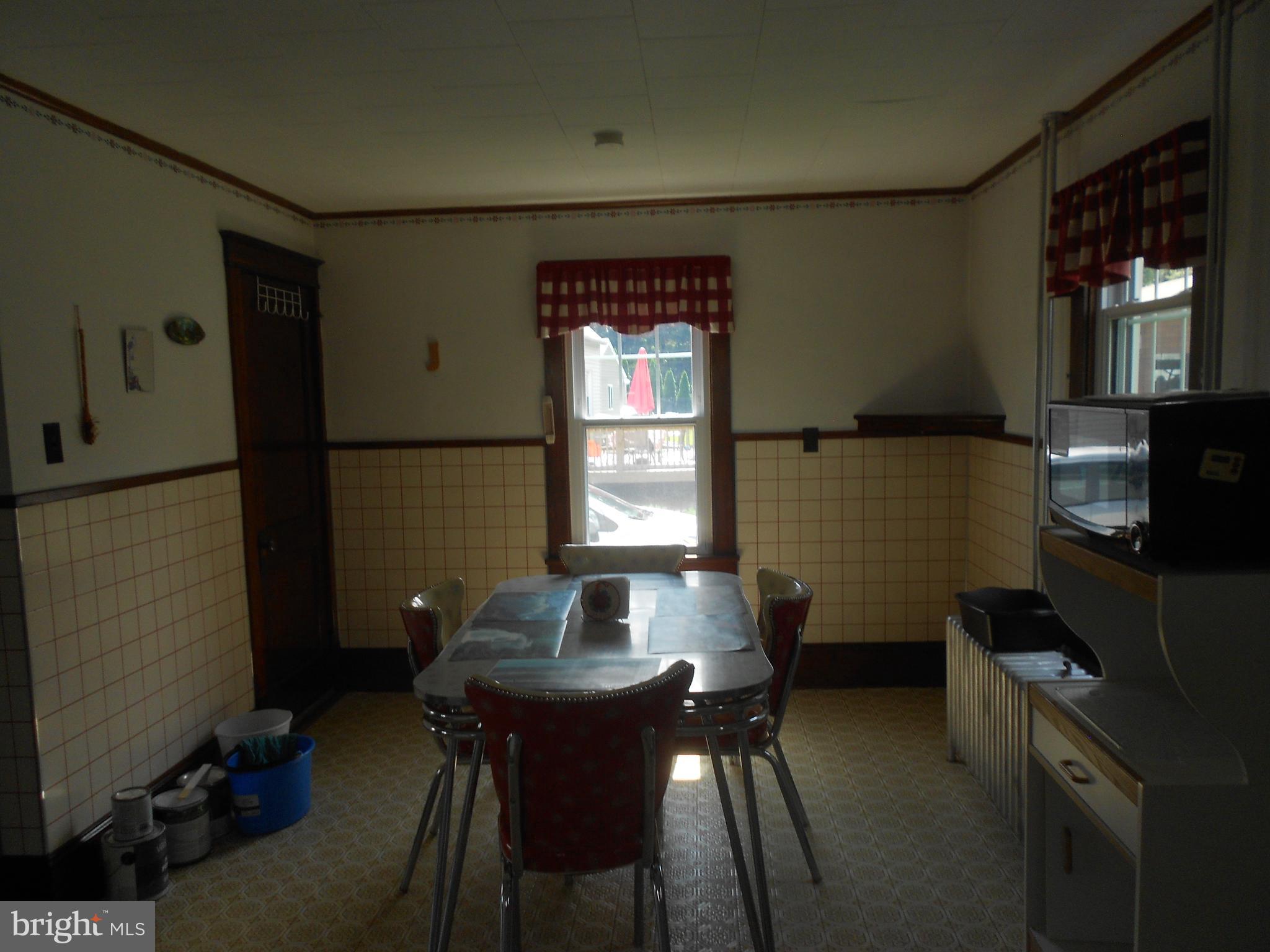 BARNESVILLE - Residential