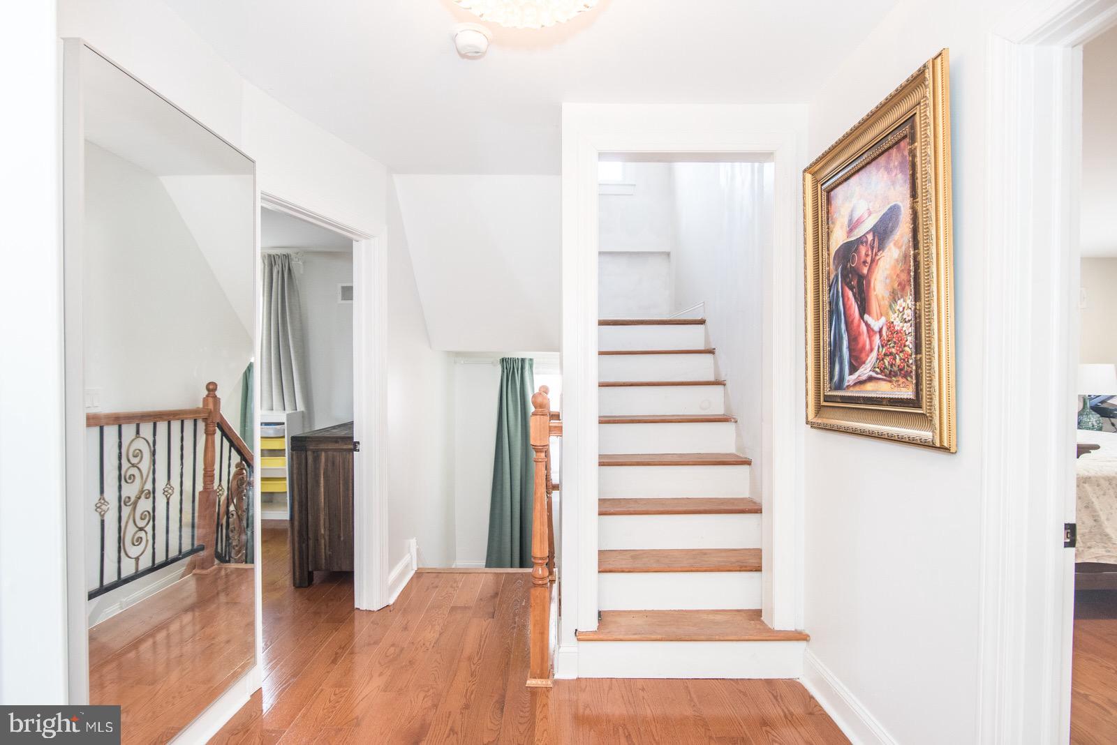 FOX CHASE - Residential