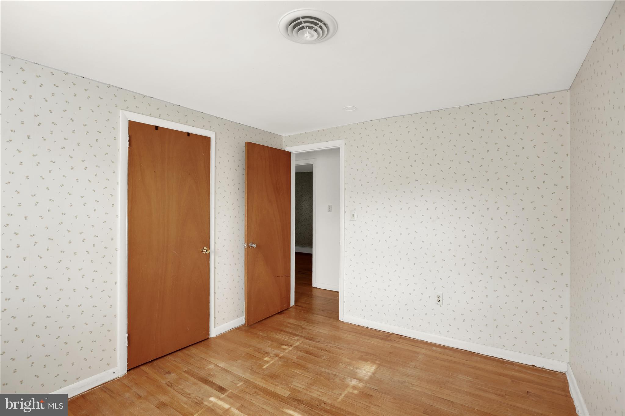 LANCASTER - Residential