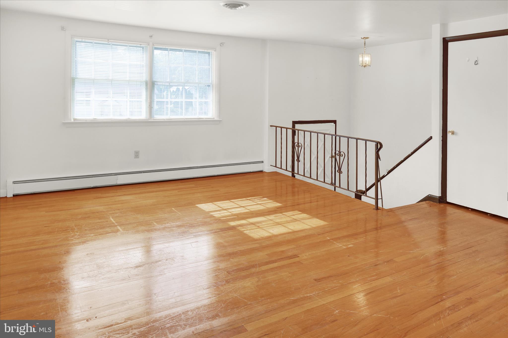 LANCASTER - Residential