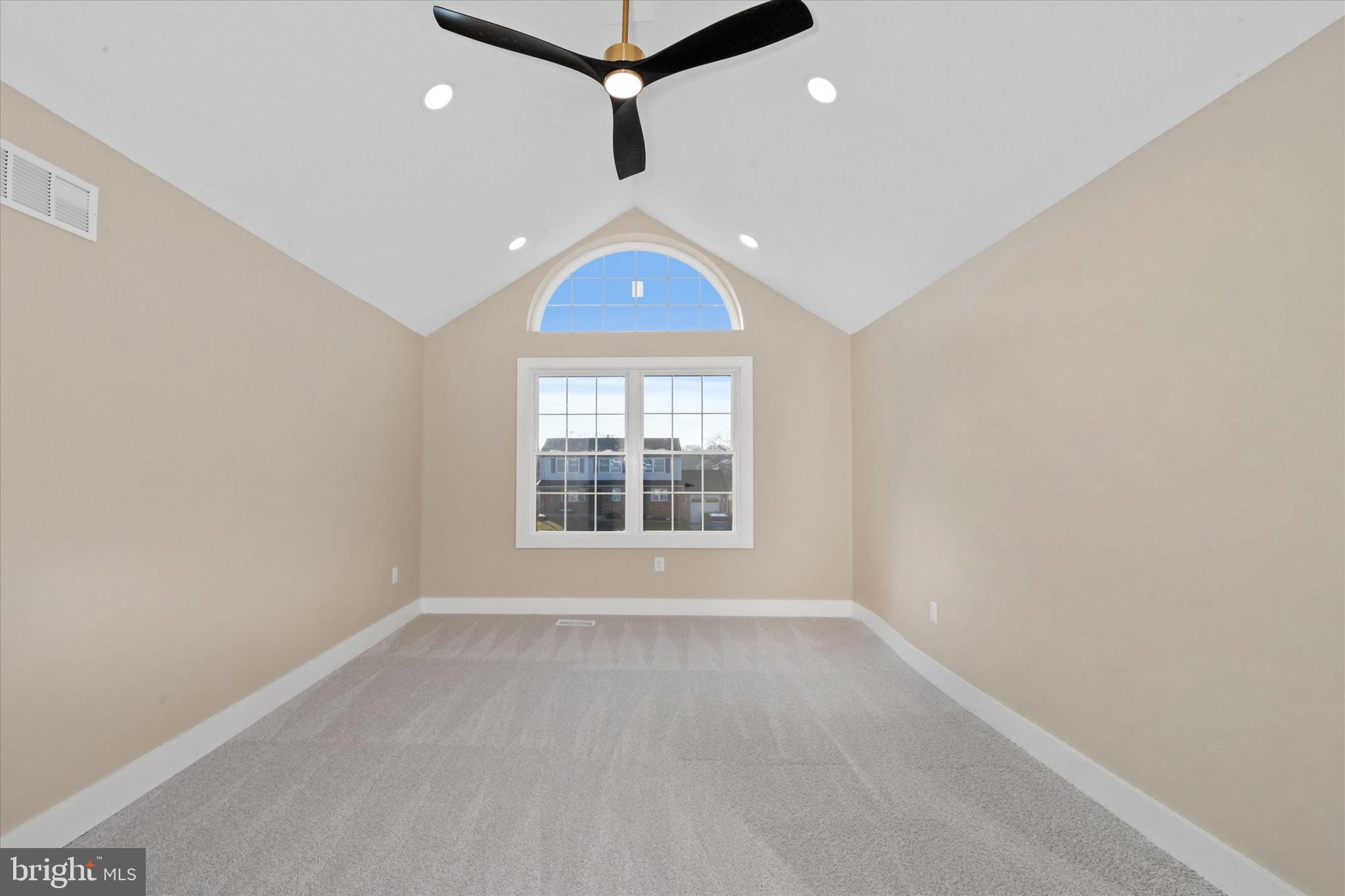 ROSE WOOD - Residential
