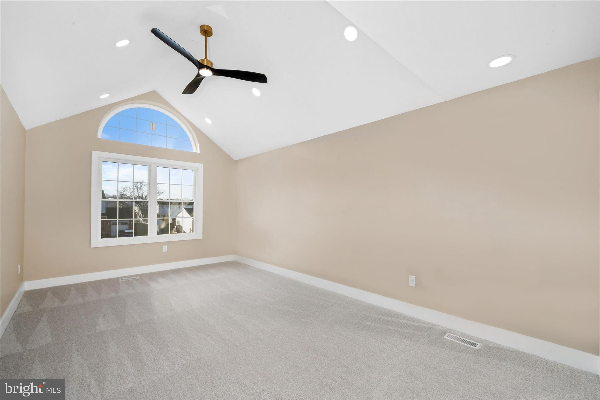 ROSE WOOD - Residential