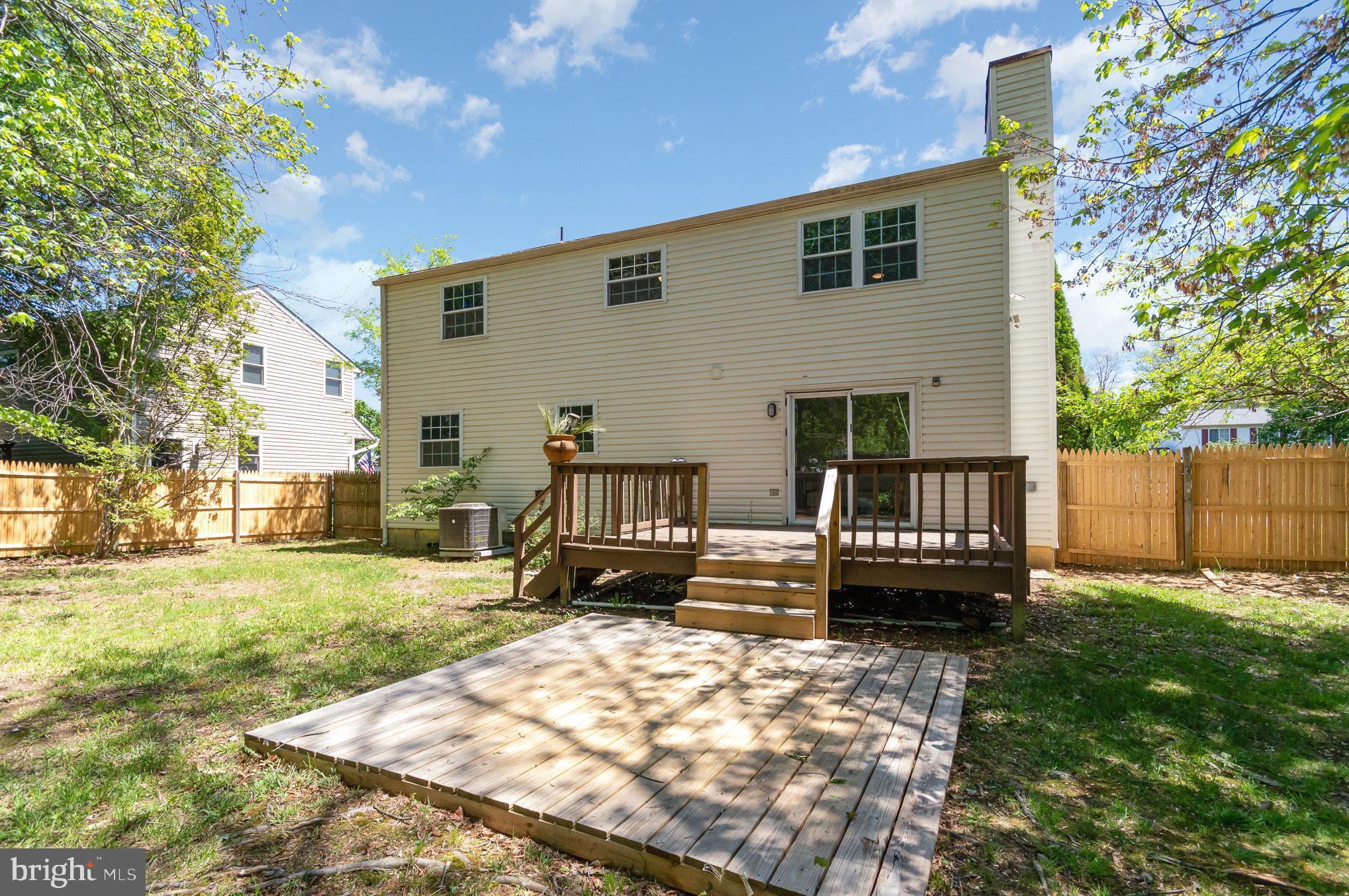 BONNIEMILL ACRES - Residential