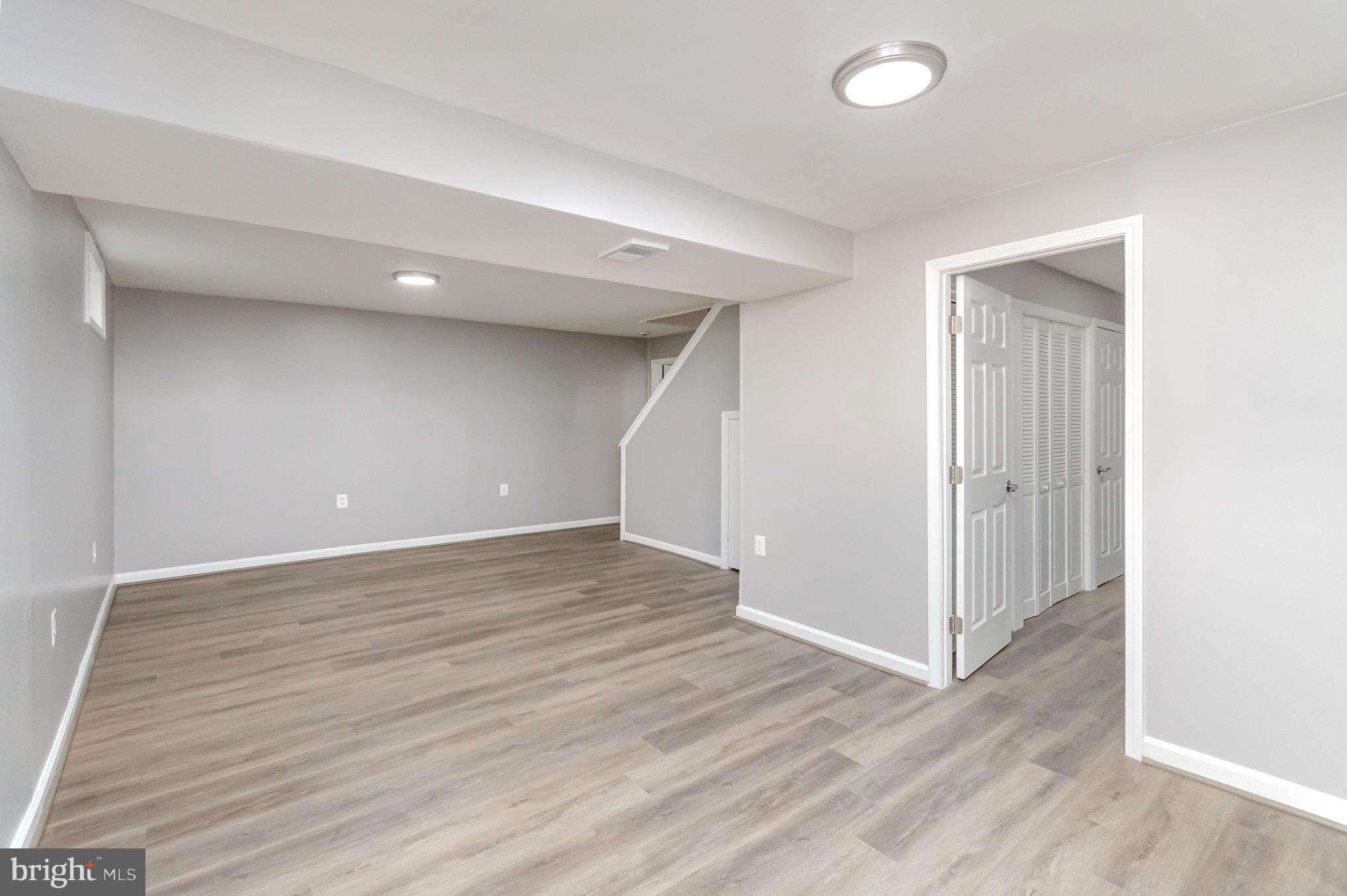 BONNIEMILL ACRES - Residential