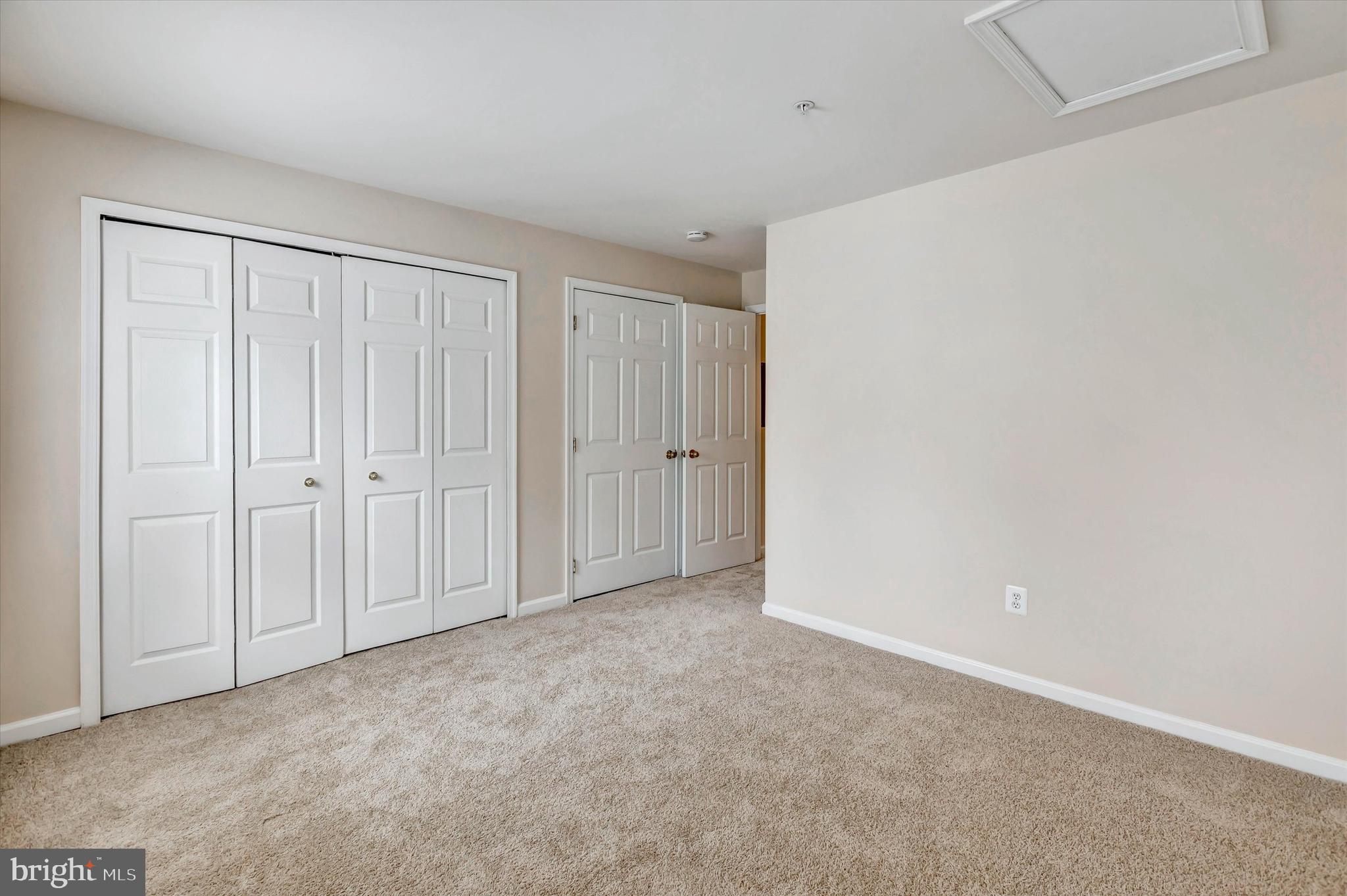 COLUMBIA TOWN CENTER - Residential