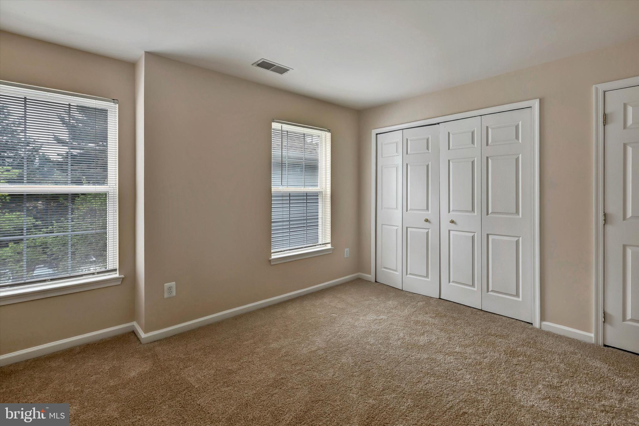 COLUMBIA TOWN CENTER - Residential