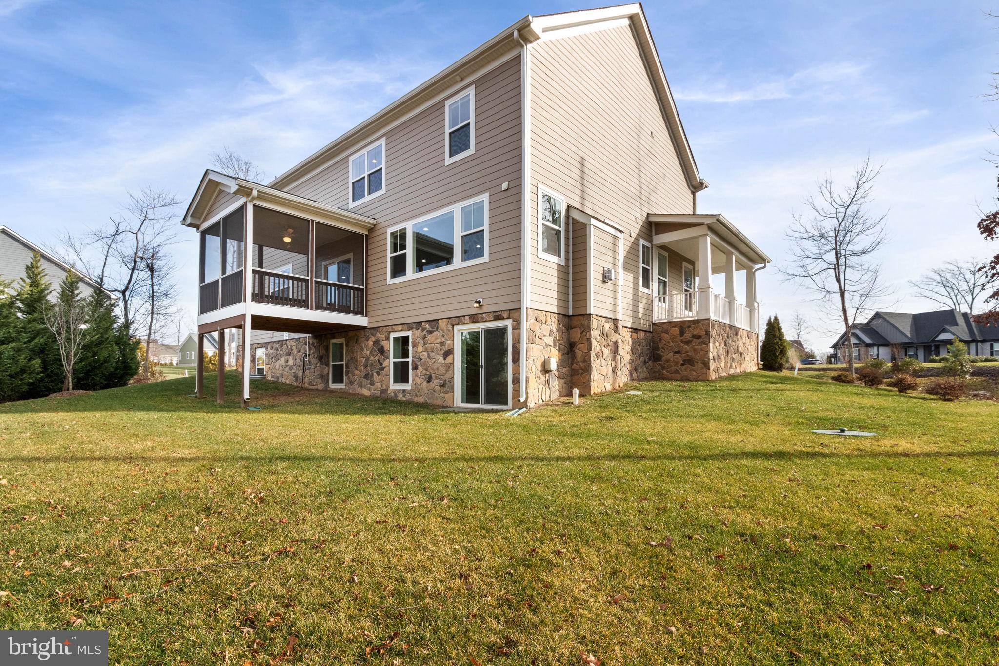 FAWN LAKE - Residential