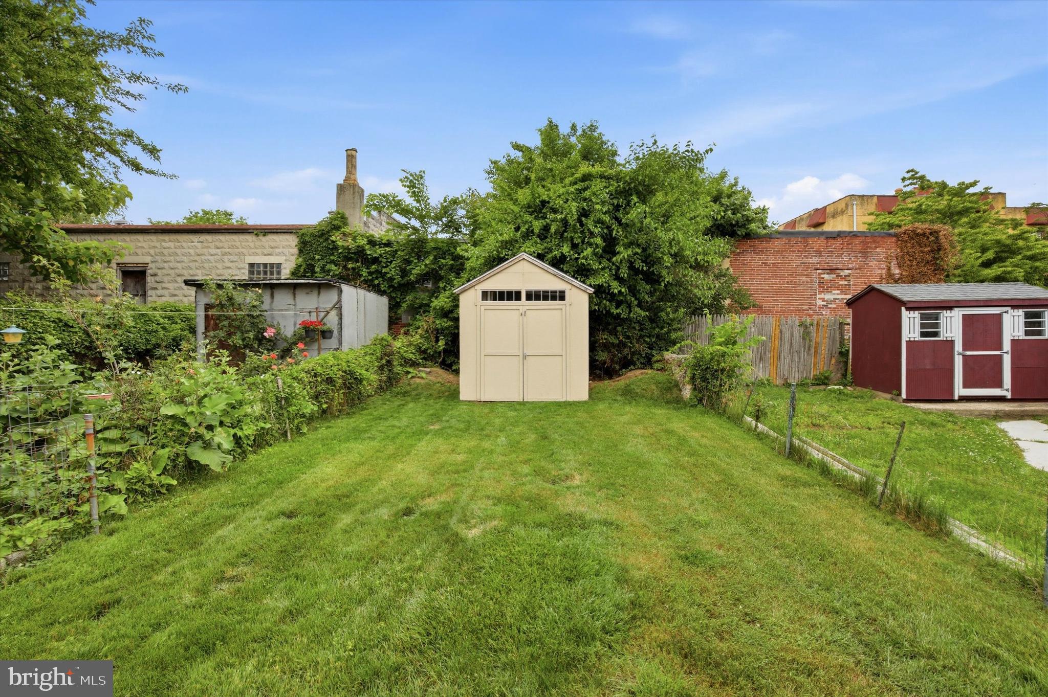 NORRISTOWN - Residential