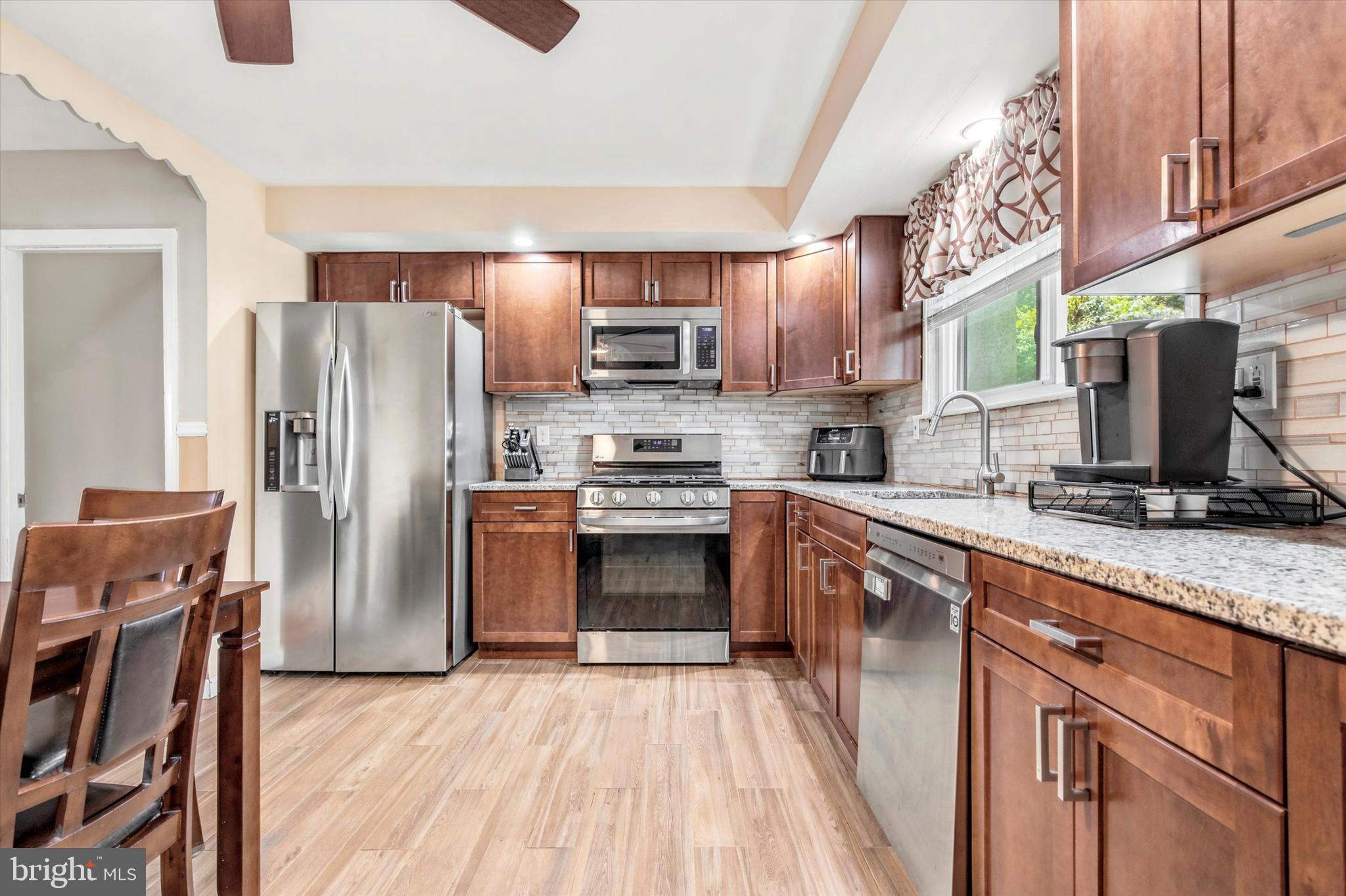 NORRISTOWN - Residential
