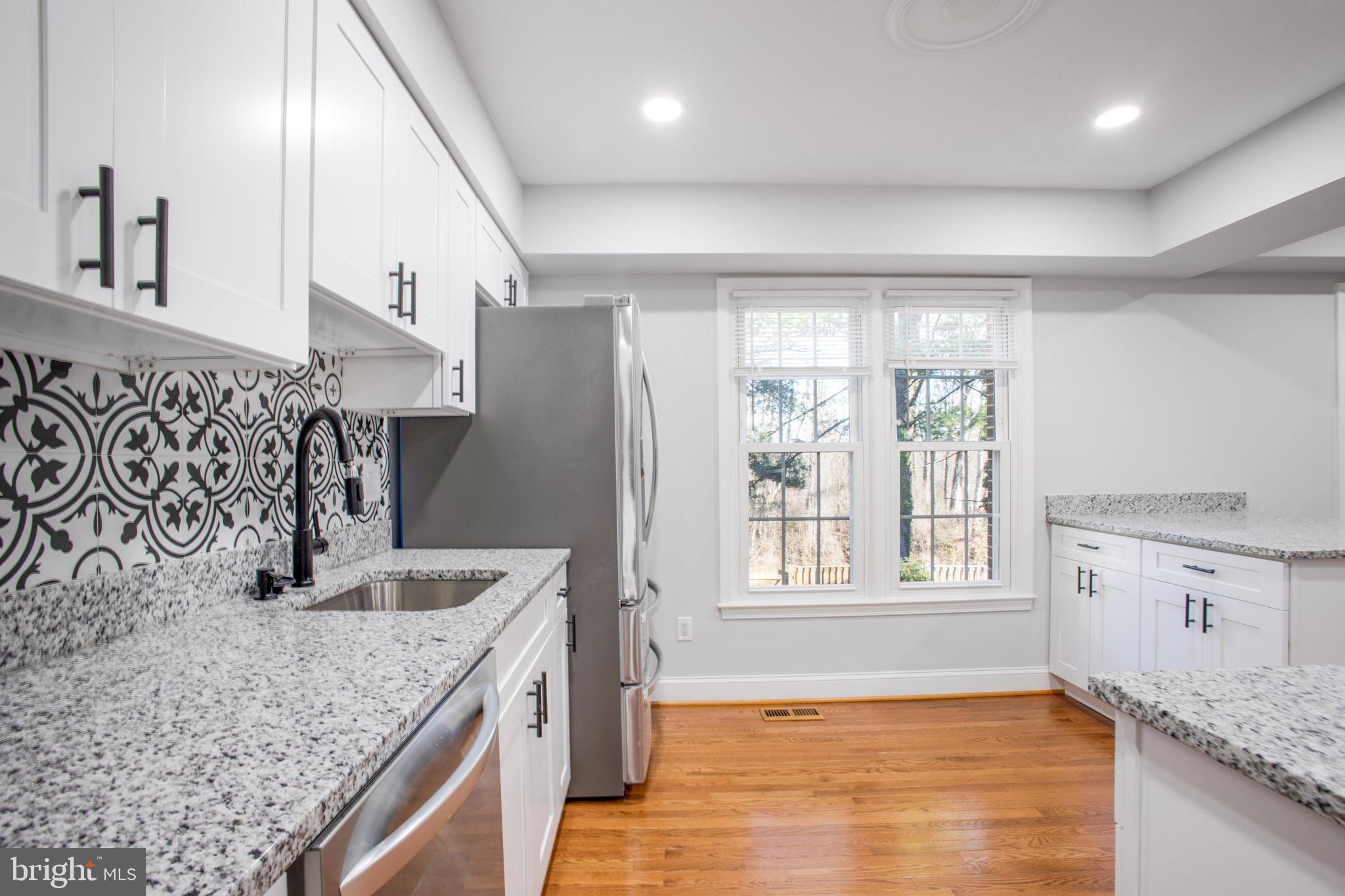 BURKE VILLAGE - Residential
