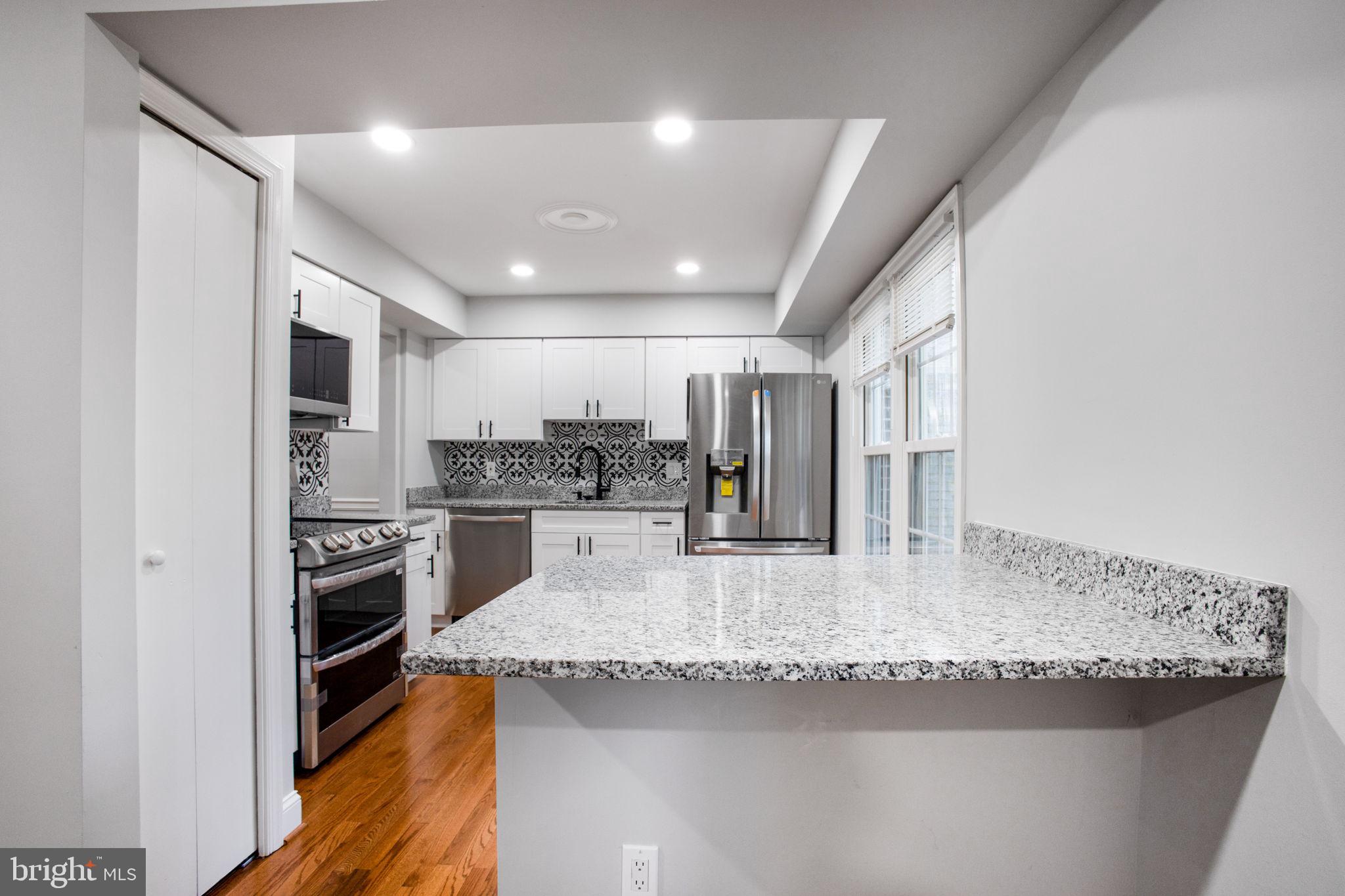 BURKE VILLAGE - Residential
