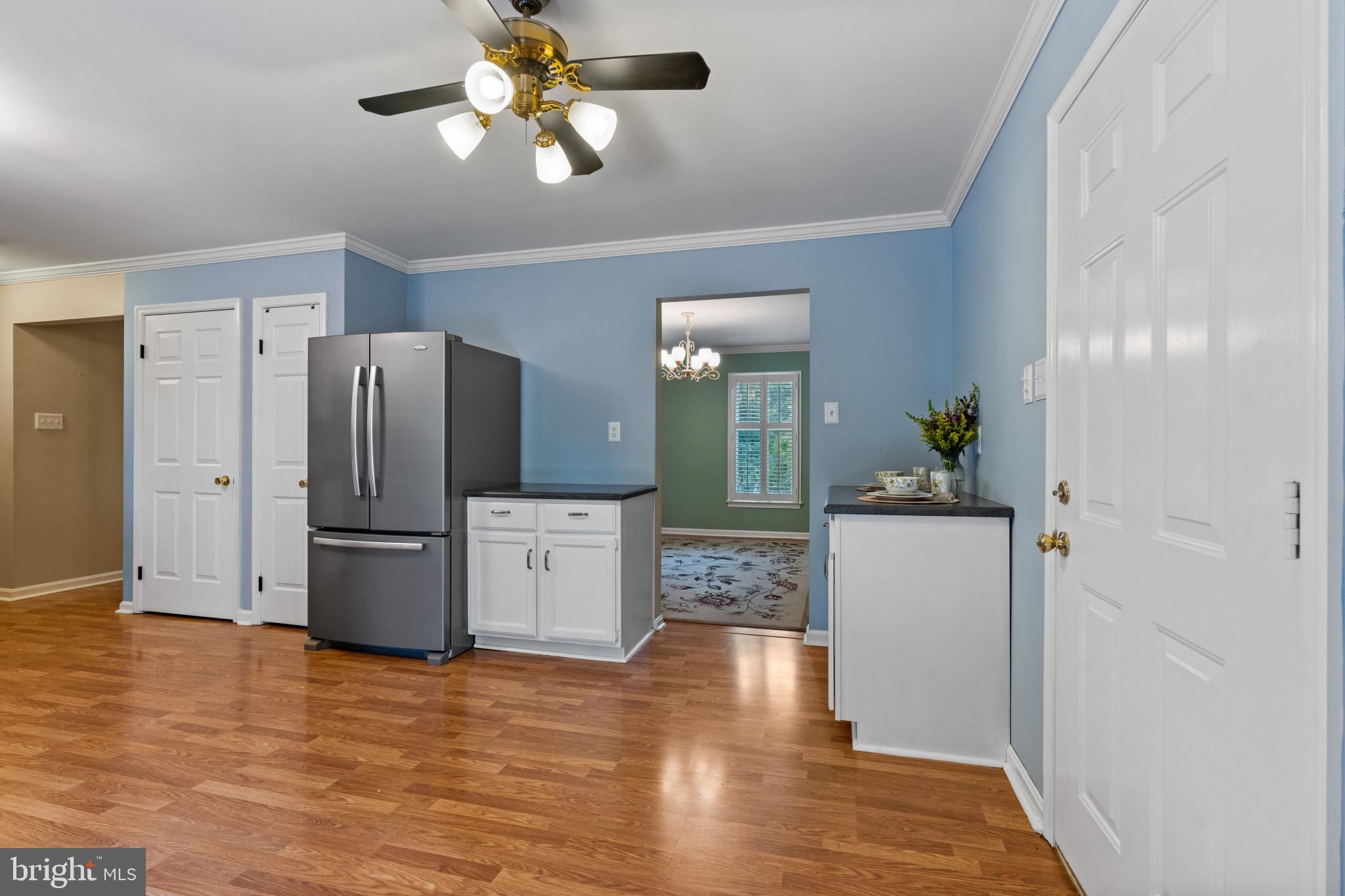 WEST MEADOWS - Residential