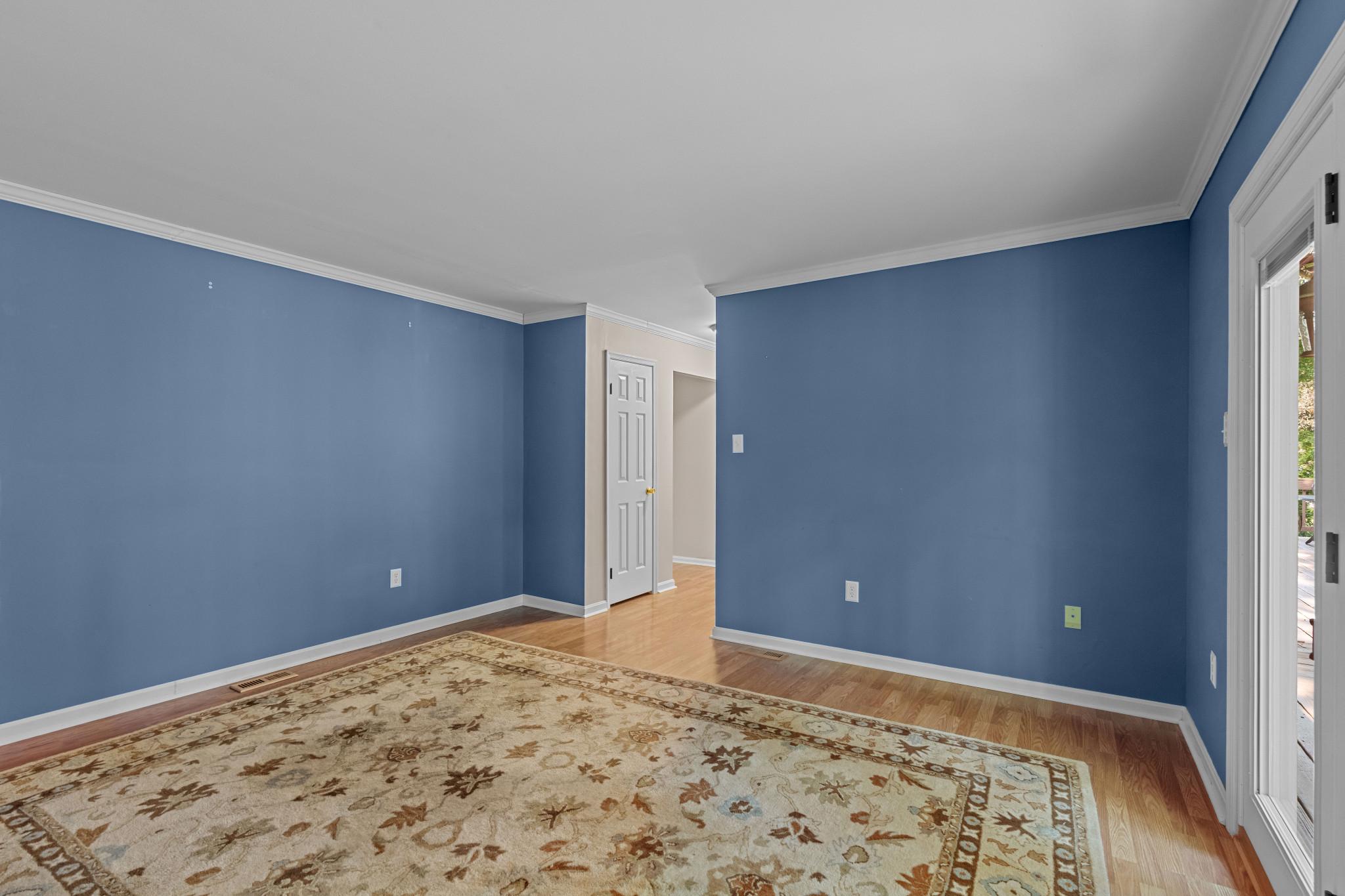 WEST MEADOWS - Residential