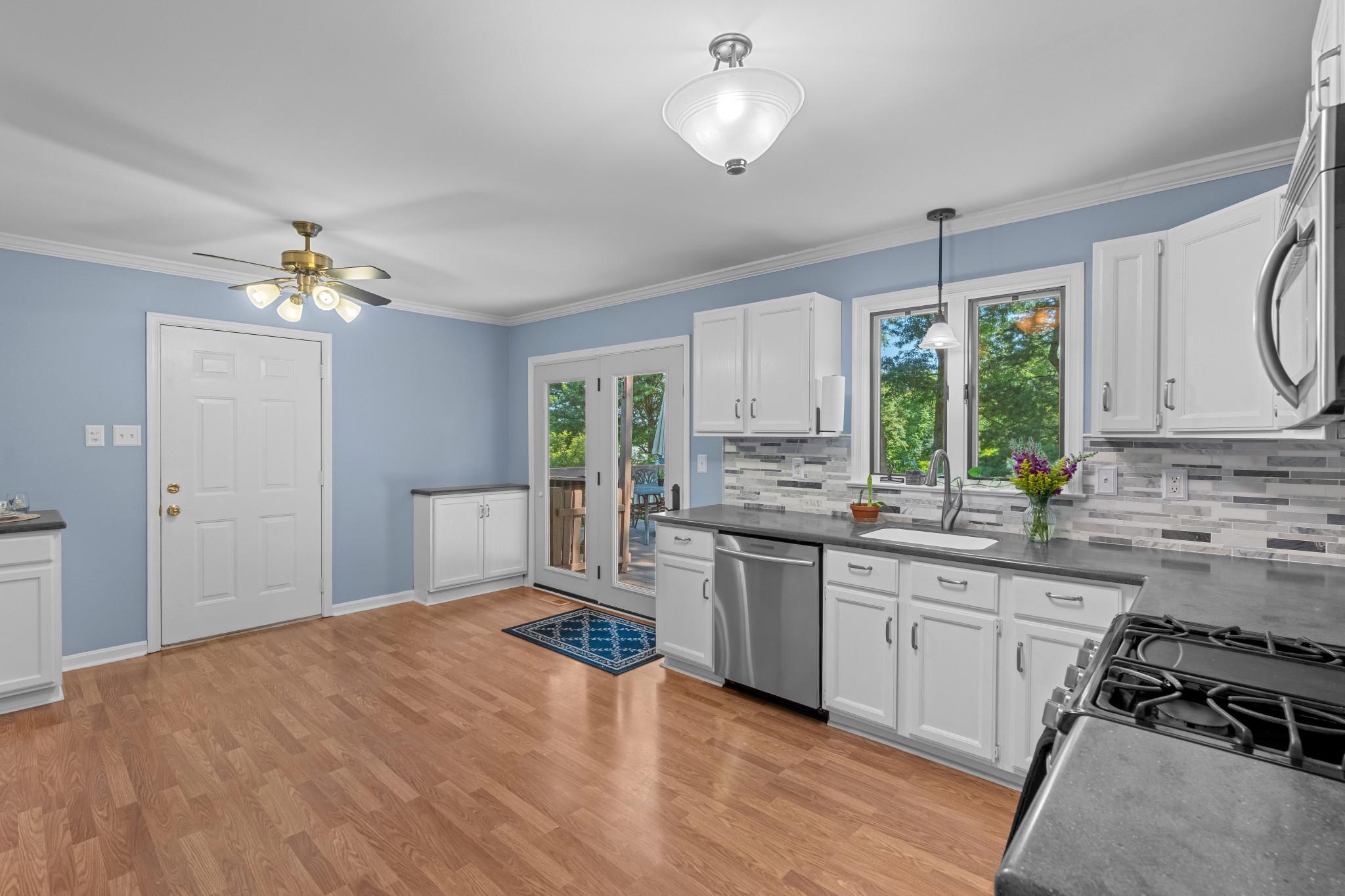 WEST MEADOWS - Residential