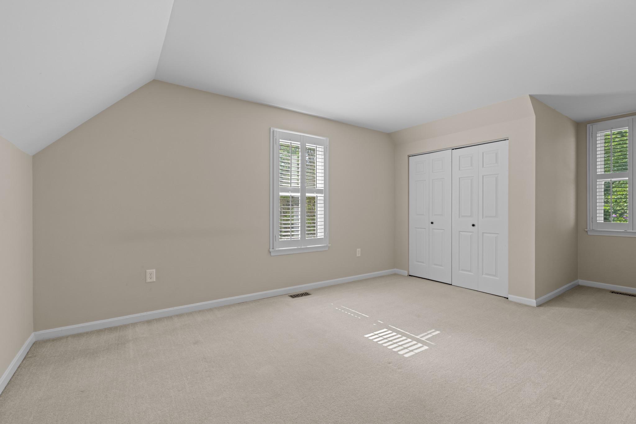WEST MEADOWS - Residential