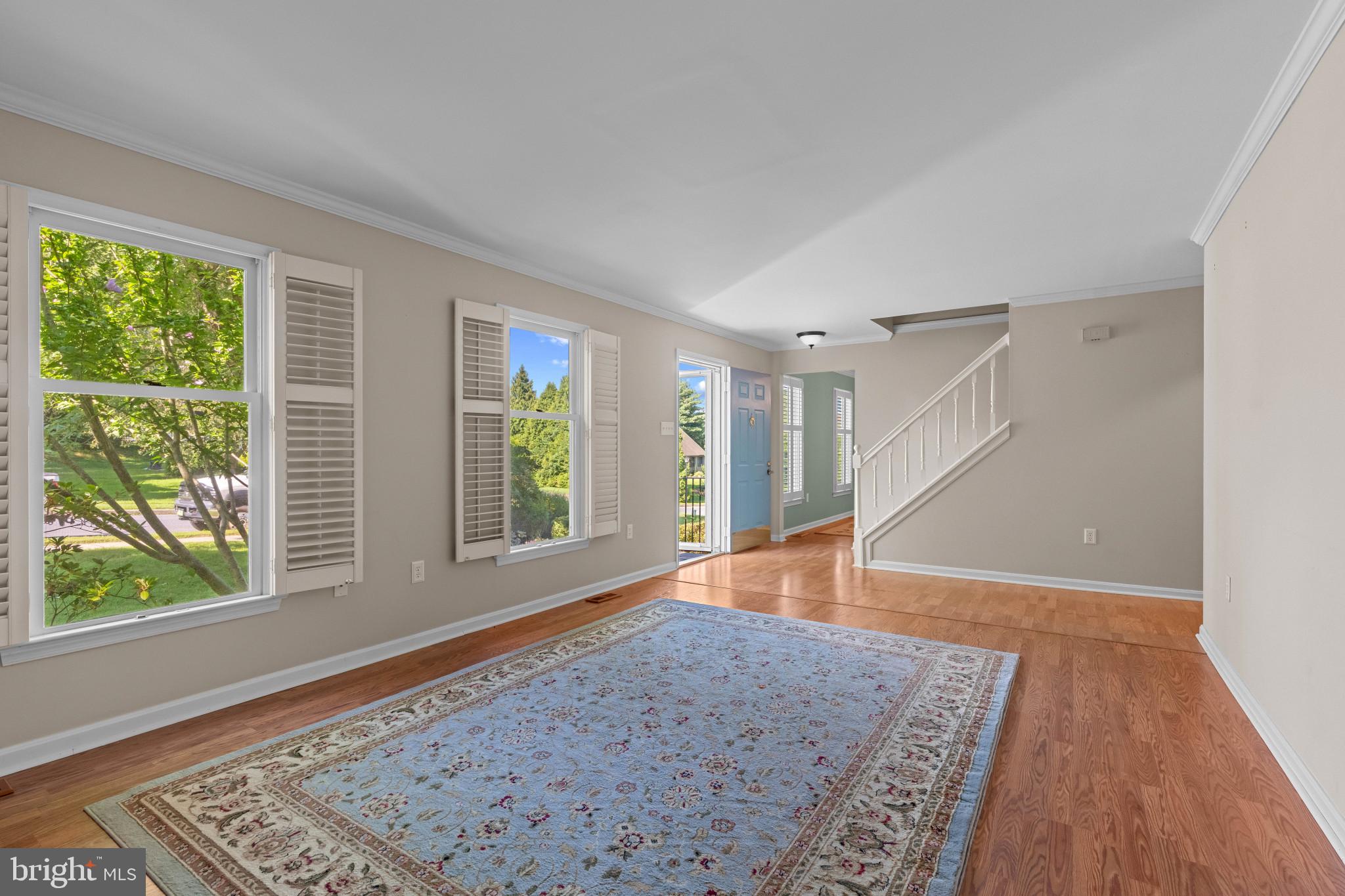 WEST MEADOWS - Residential