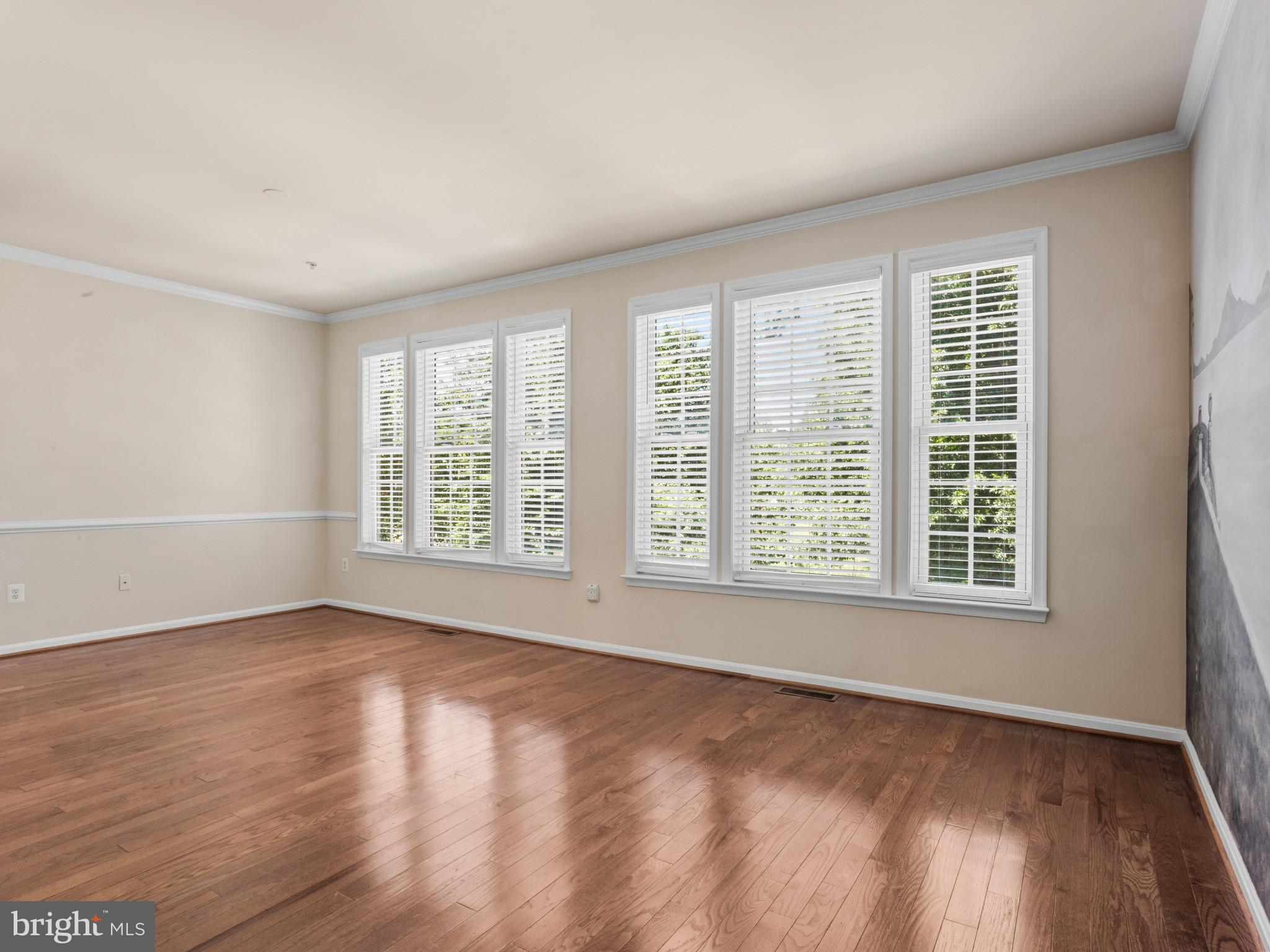 CROFTON FARMS - Residential