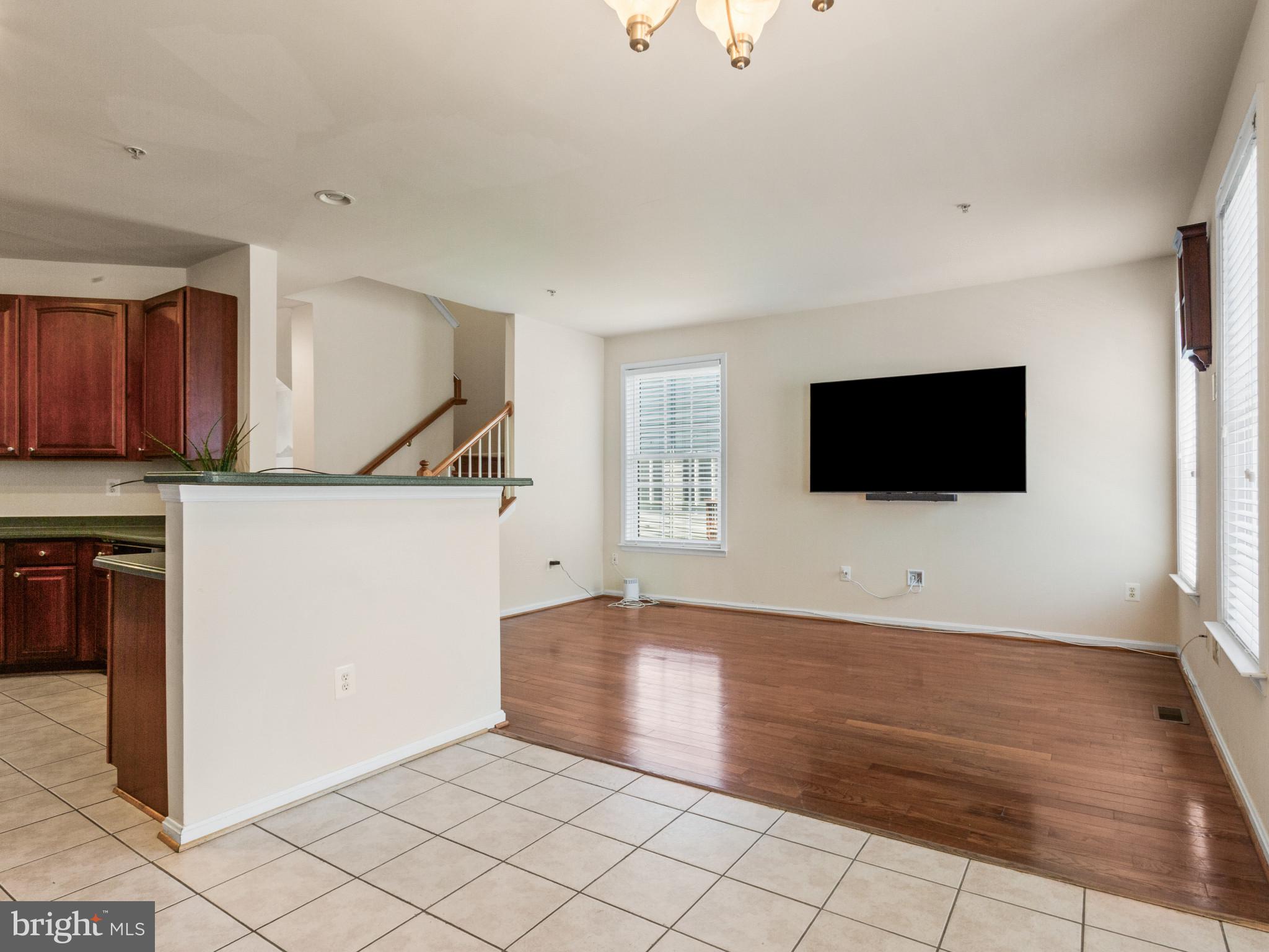 CROFTON FARMS - Residential