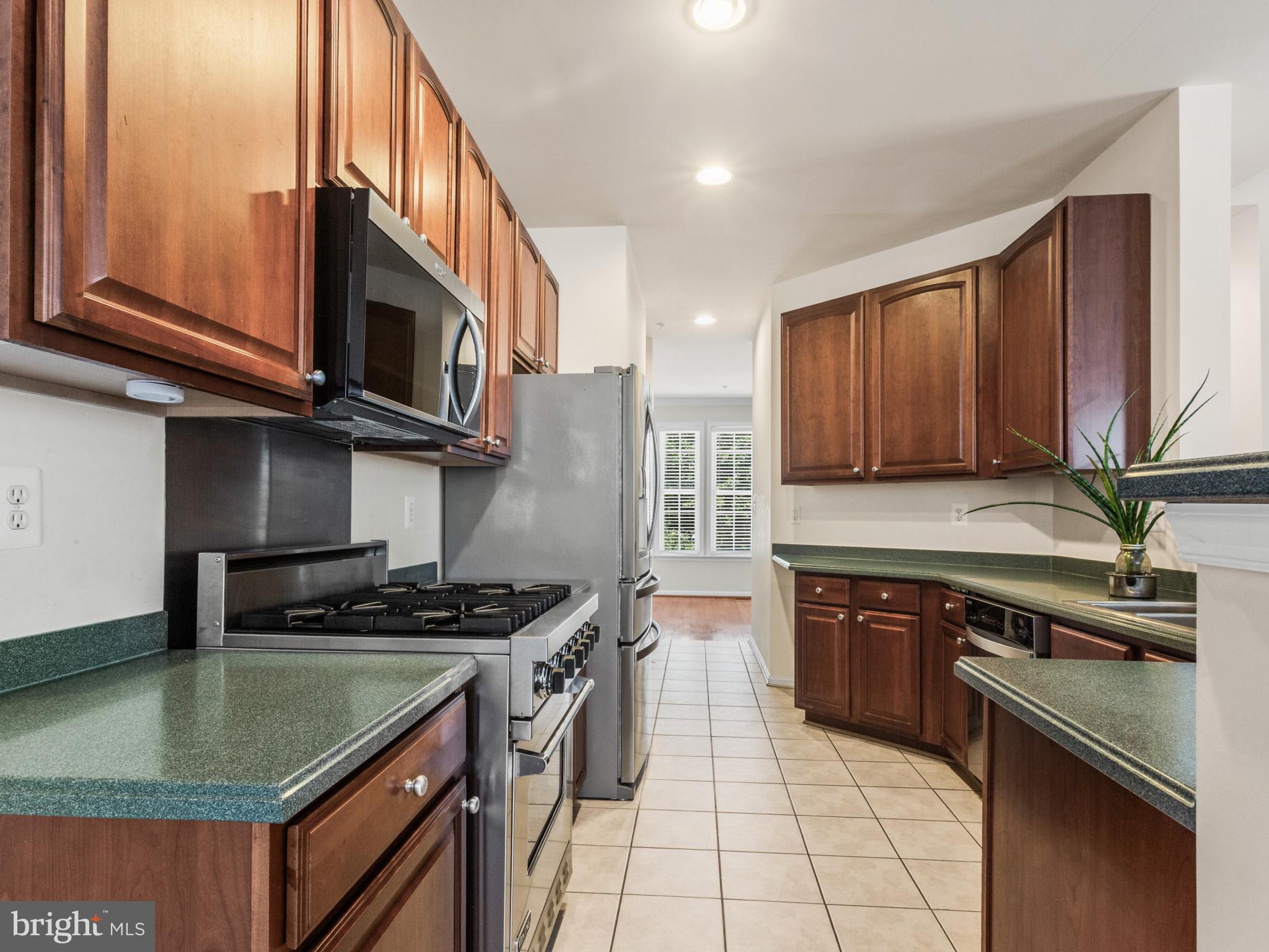 CROFTON FARMS - Residential