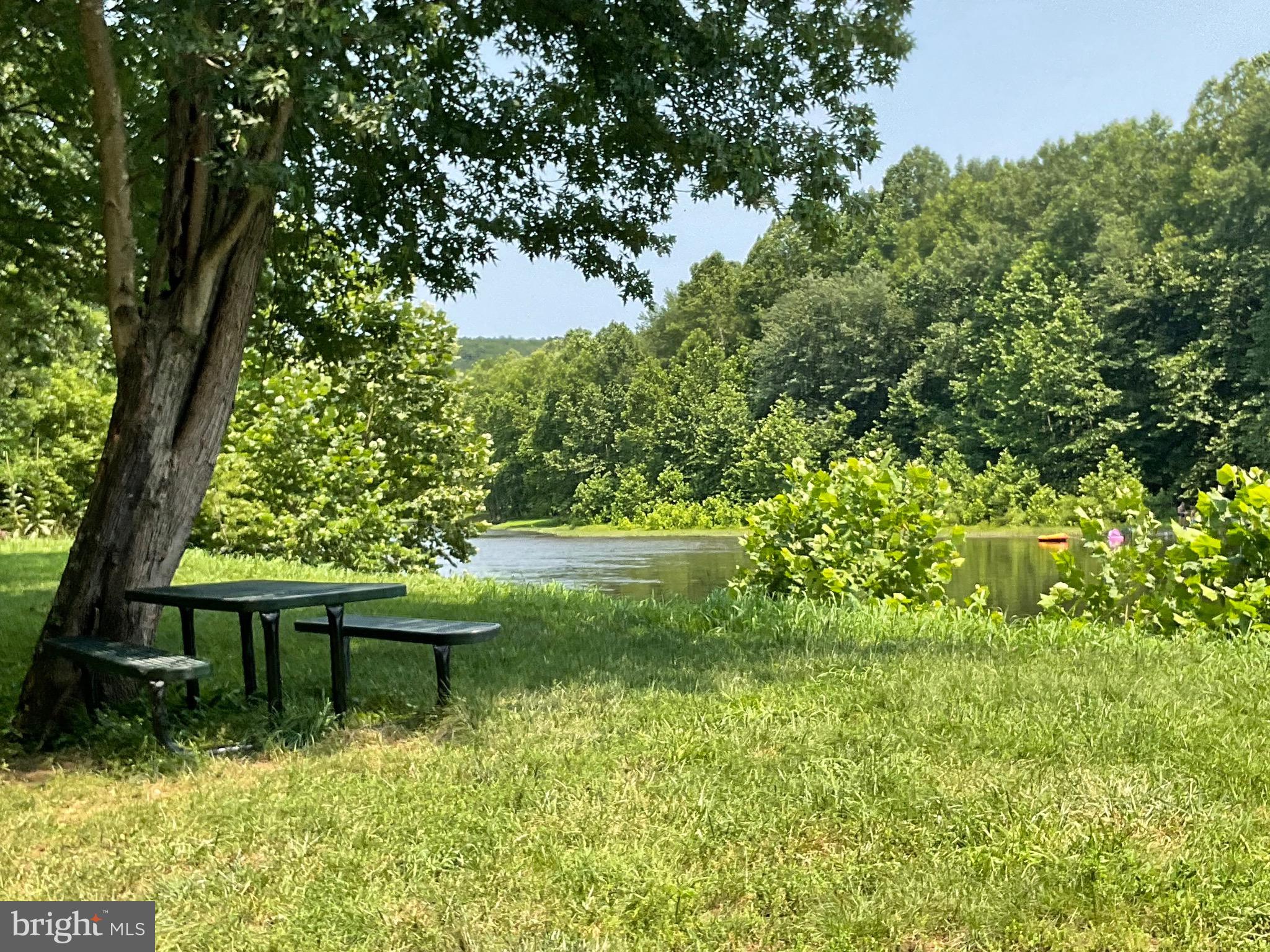 BLUFFS ON THE POTOMAC - Residential