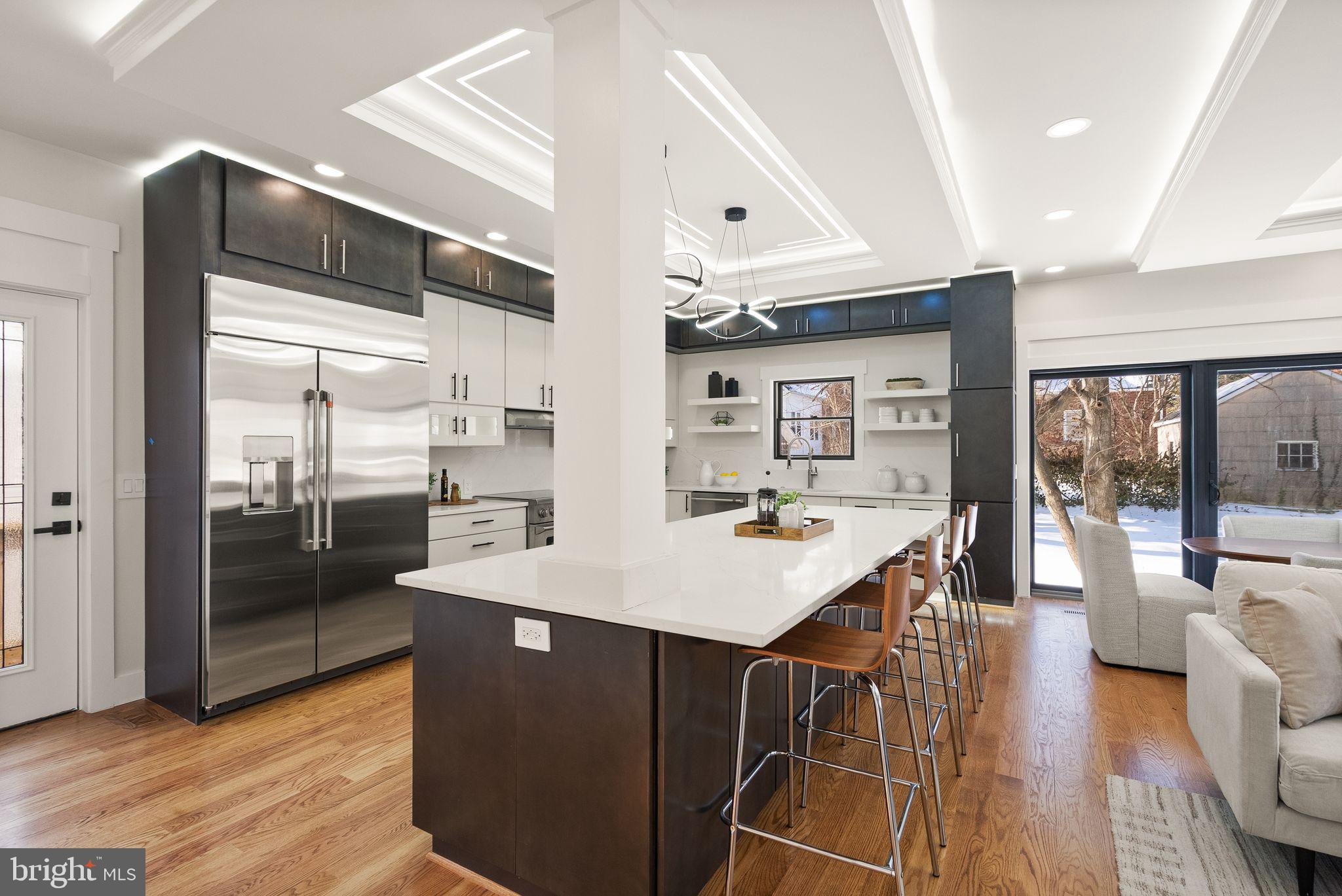 BRANDON VILLAGE - Residential