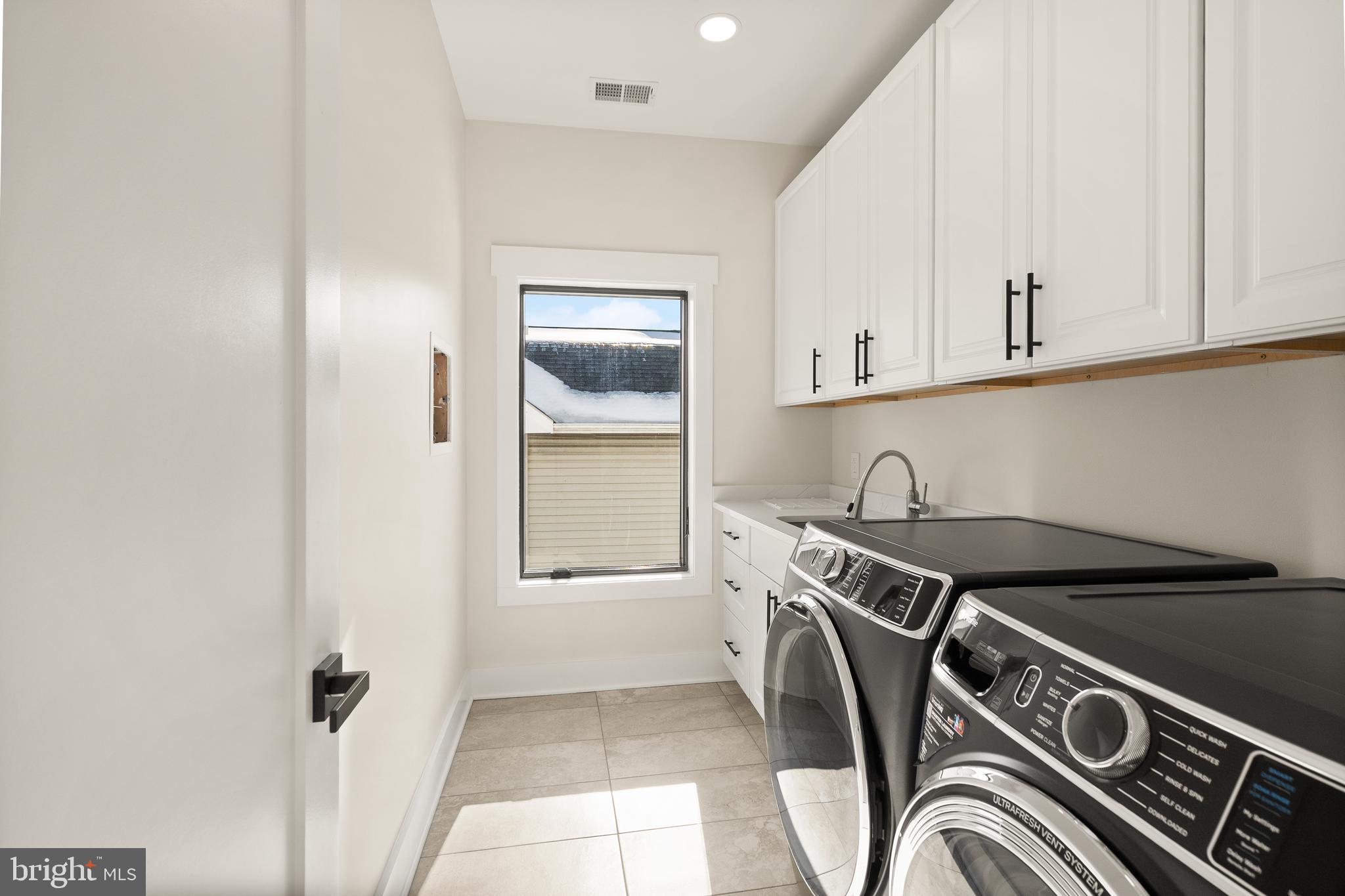 BRANDON VILLAGE - Residential
