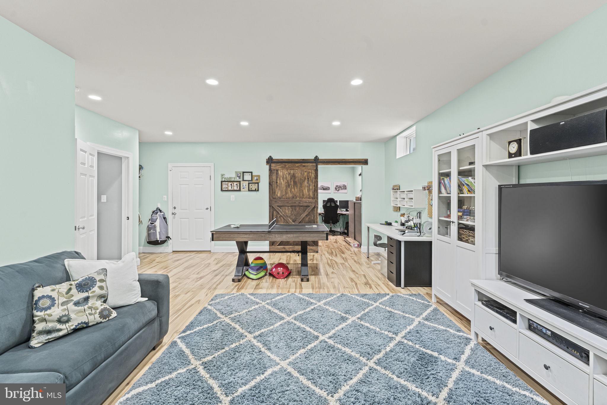 PARRAMORE - Residential