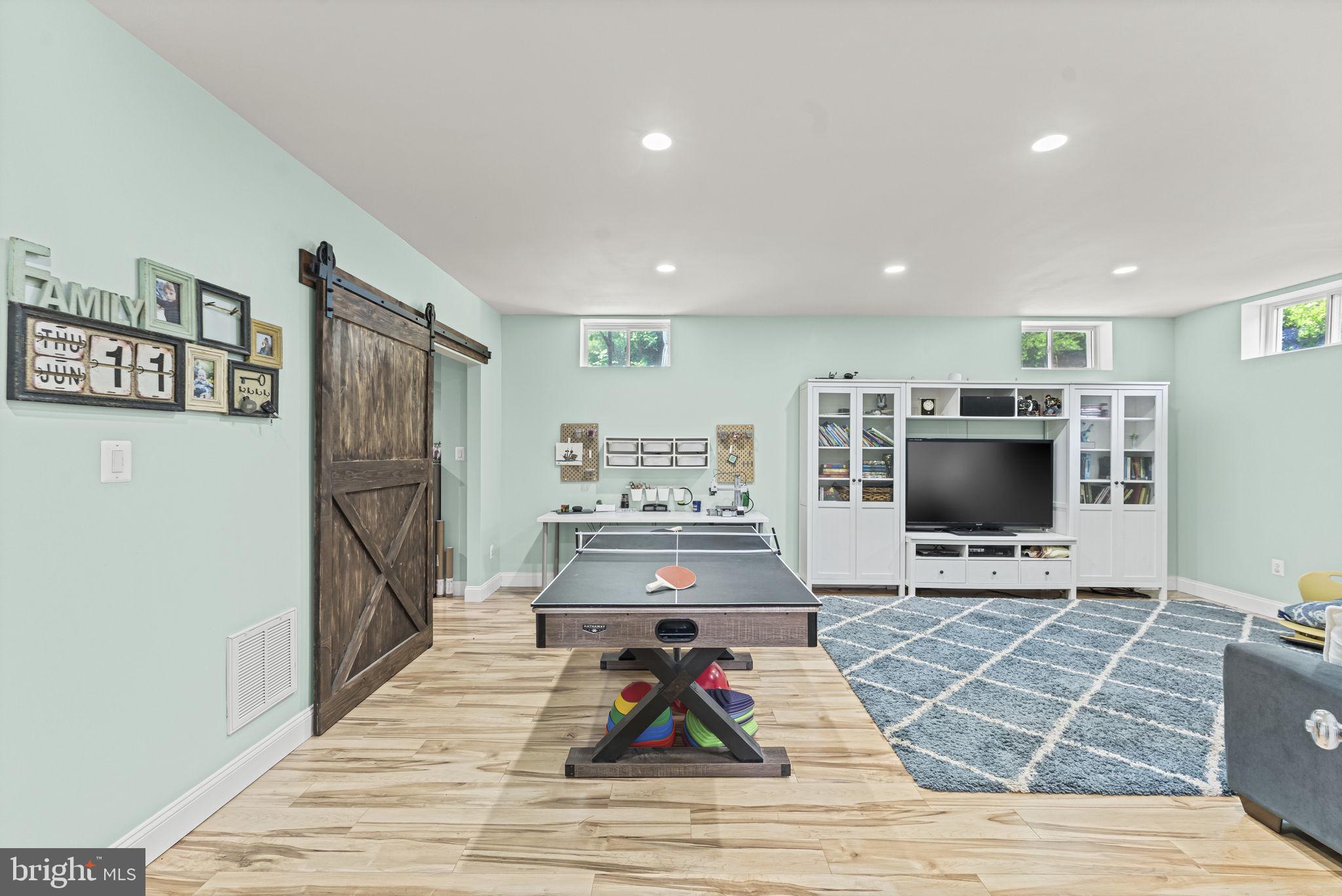 PARRAMORE - Residential