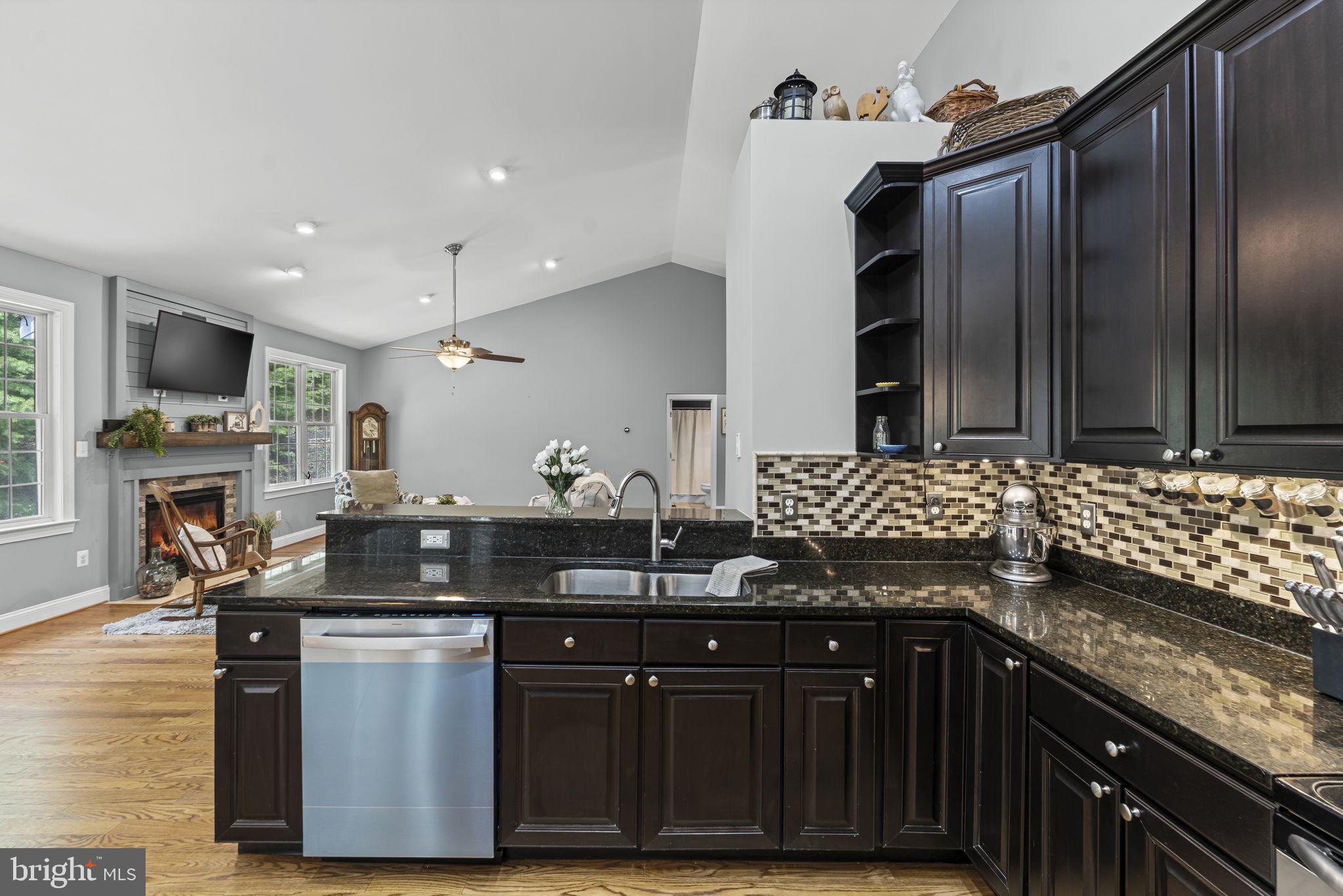 PARRAMORE - Residential