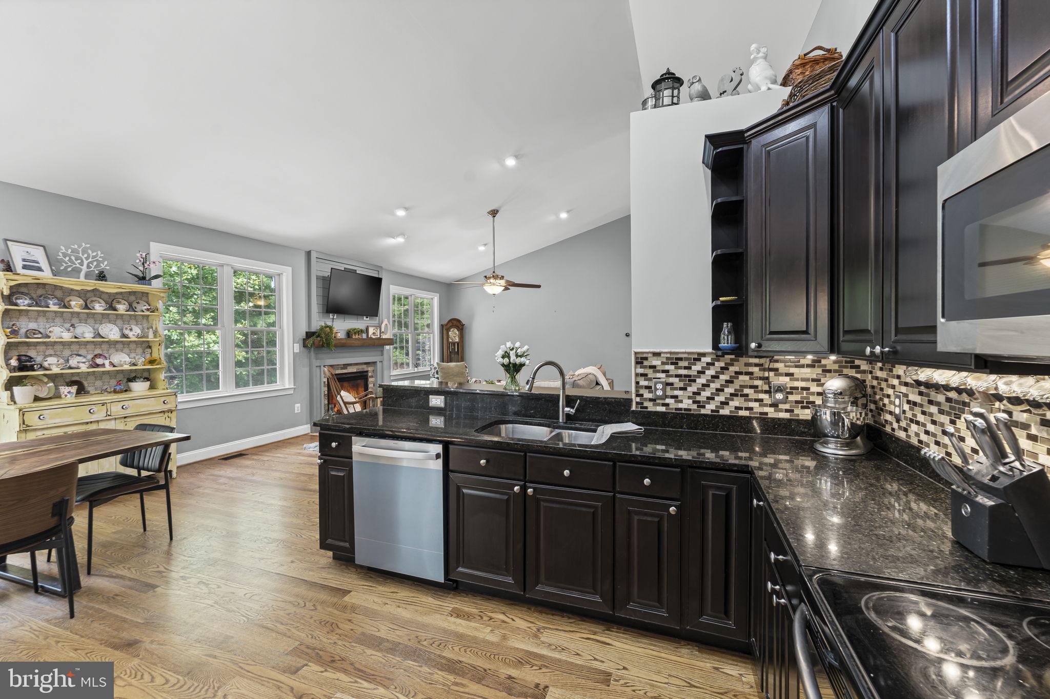 PARRAMORE - Residential