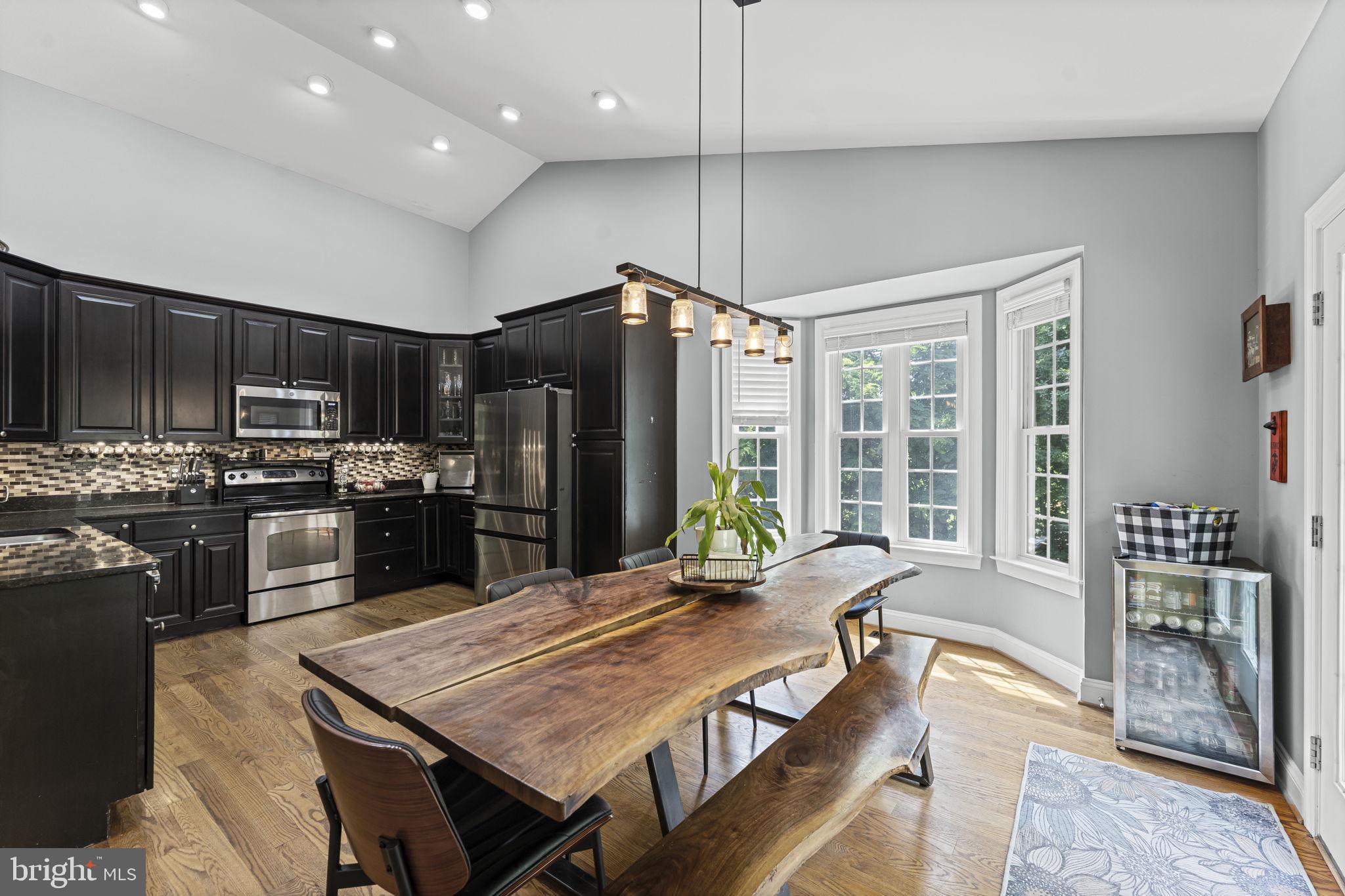 PARRAMORE - Residential