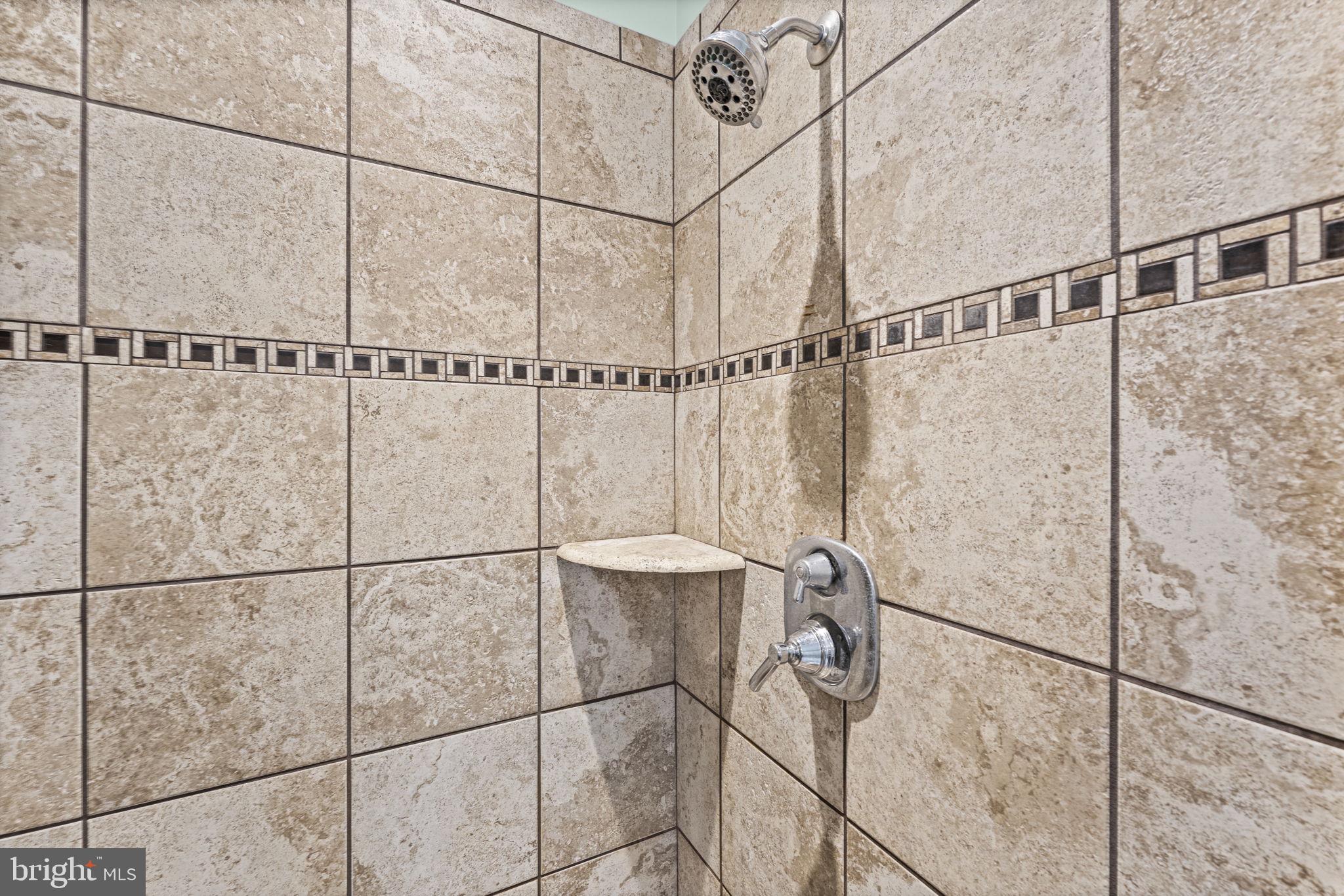 PARRAMORE - Residential