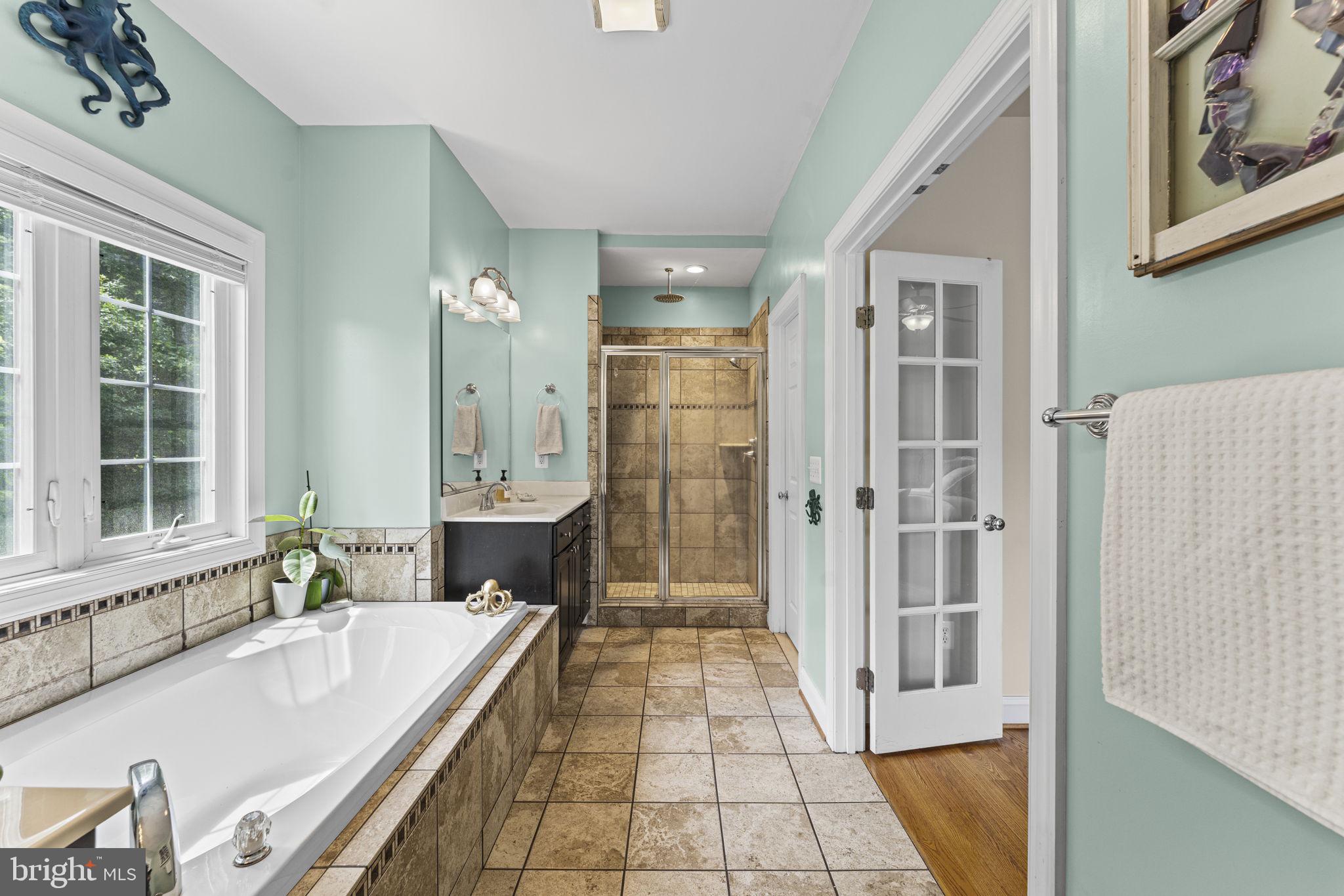 PARRAMORE - Residential