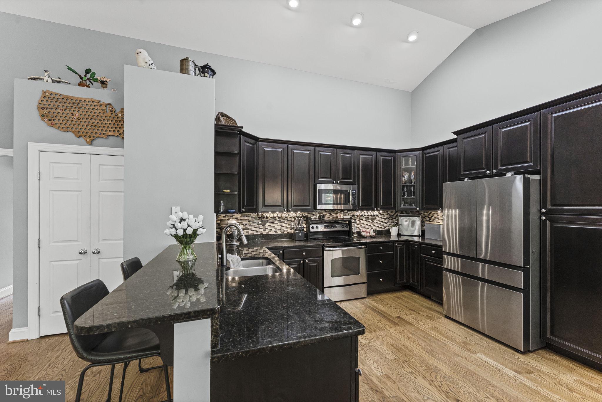 PARRAMORE - Residential